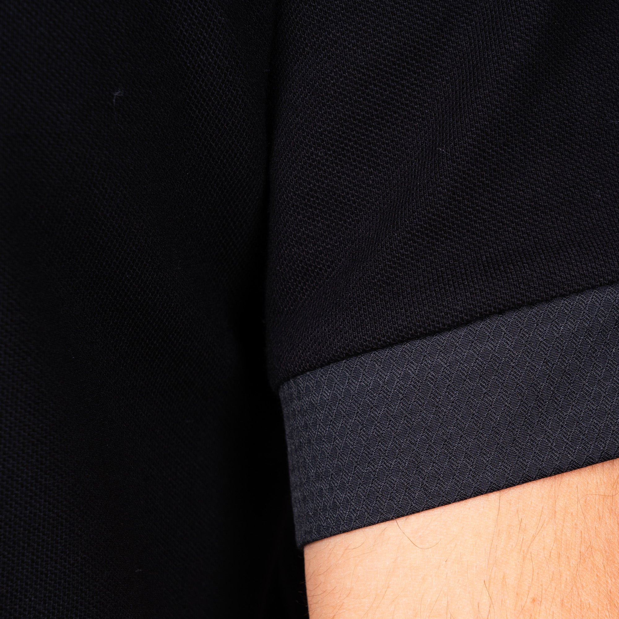 Polo da Prete Nera Collo Clergy in 100% Cotone Leggero, Manica e Collo in Piquet