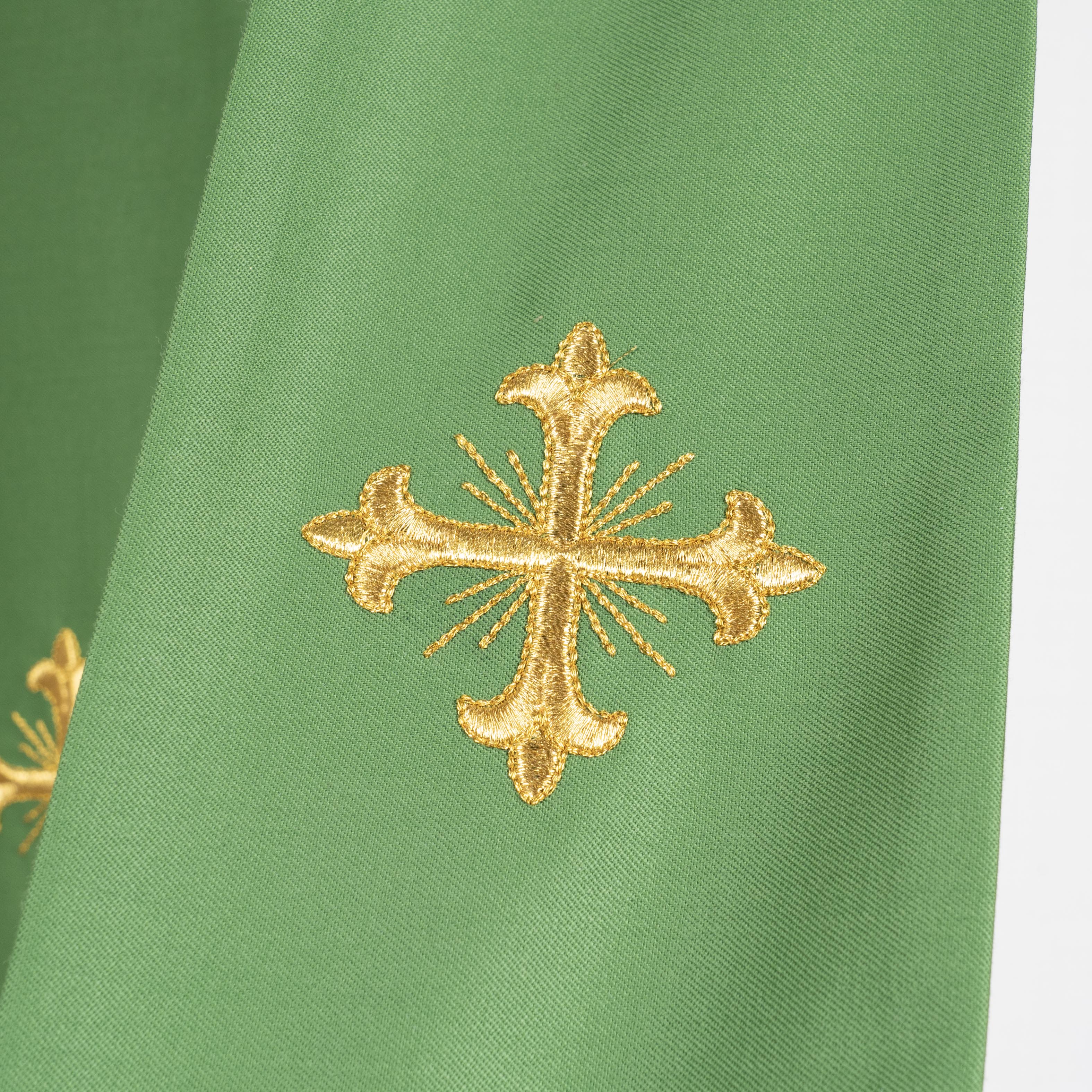 Casula da Sacerdote Lana con Stolone Ricamato Oro (Colori Liturgici Disponibili)