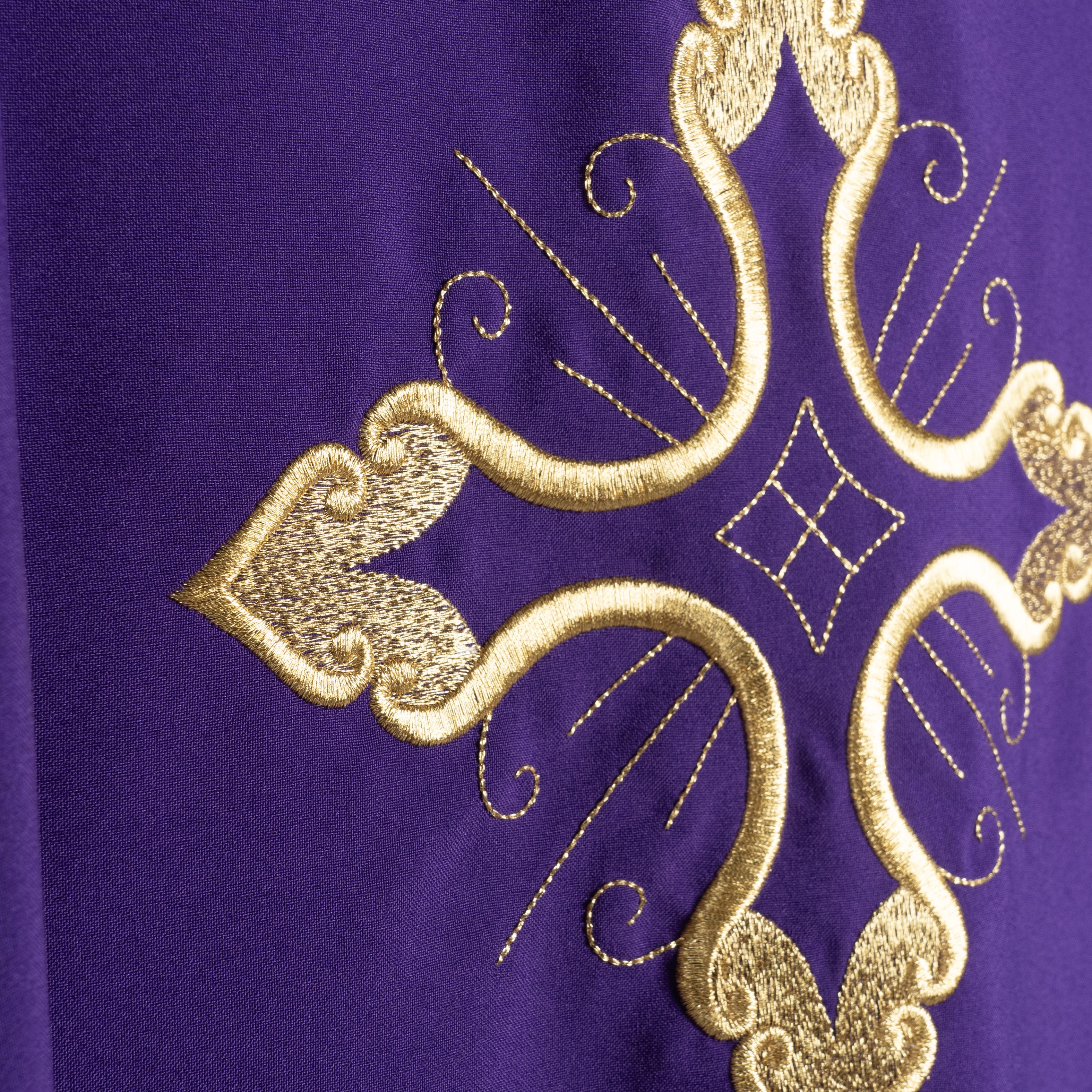 Casula Sacerdotale Ricamo Croce Oro Disponibile Colori Lit. + Rosa, Morello, Nero