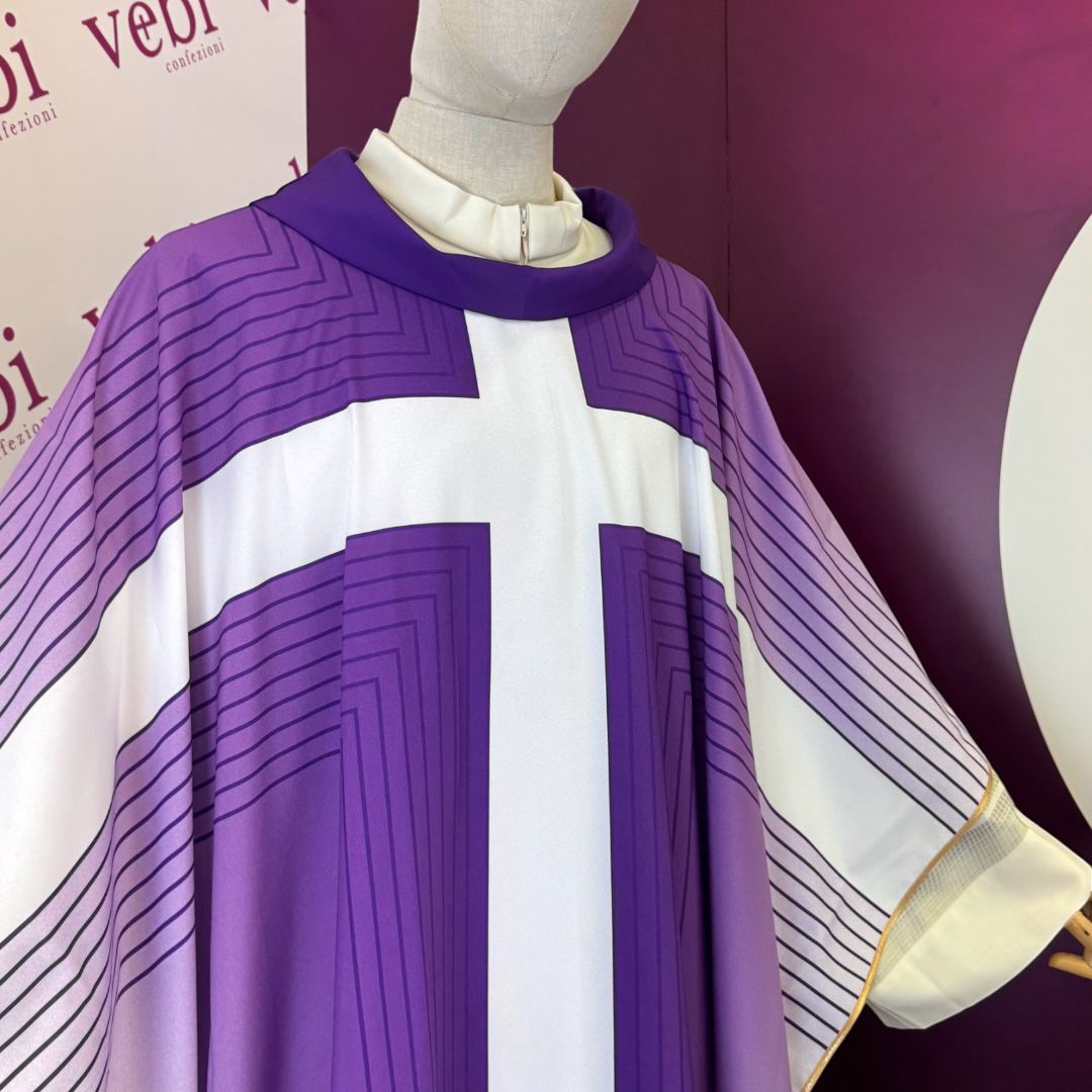 Casula Super Leggera con Stampa Croce a Raggi (Colori Liturgici Disponibili)