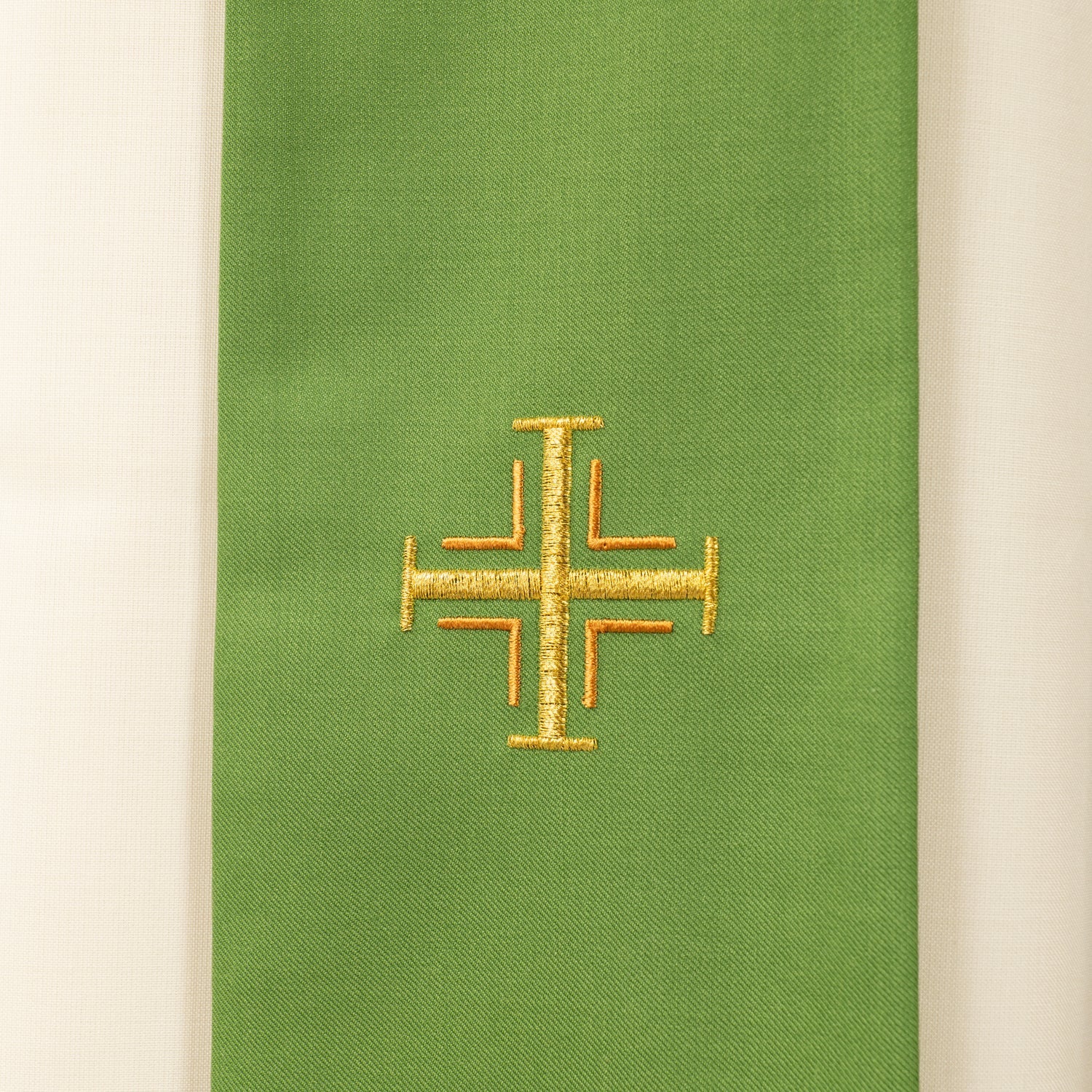 Casula in Lana Ricamo Spiga e Uva  (4 Colori Liturgici)