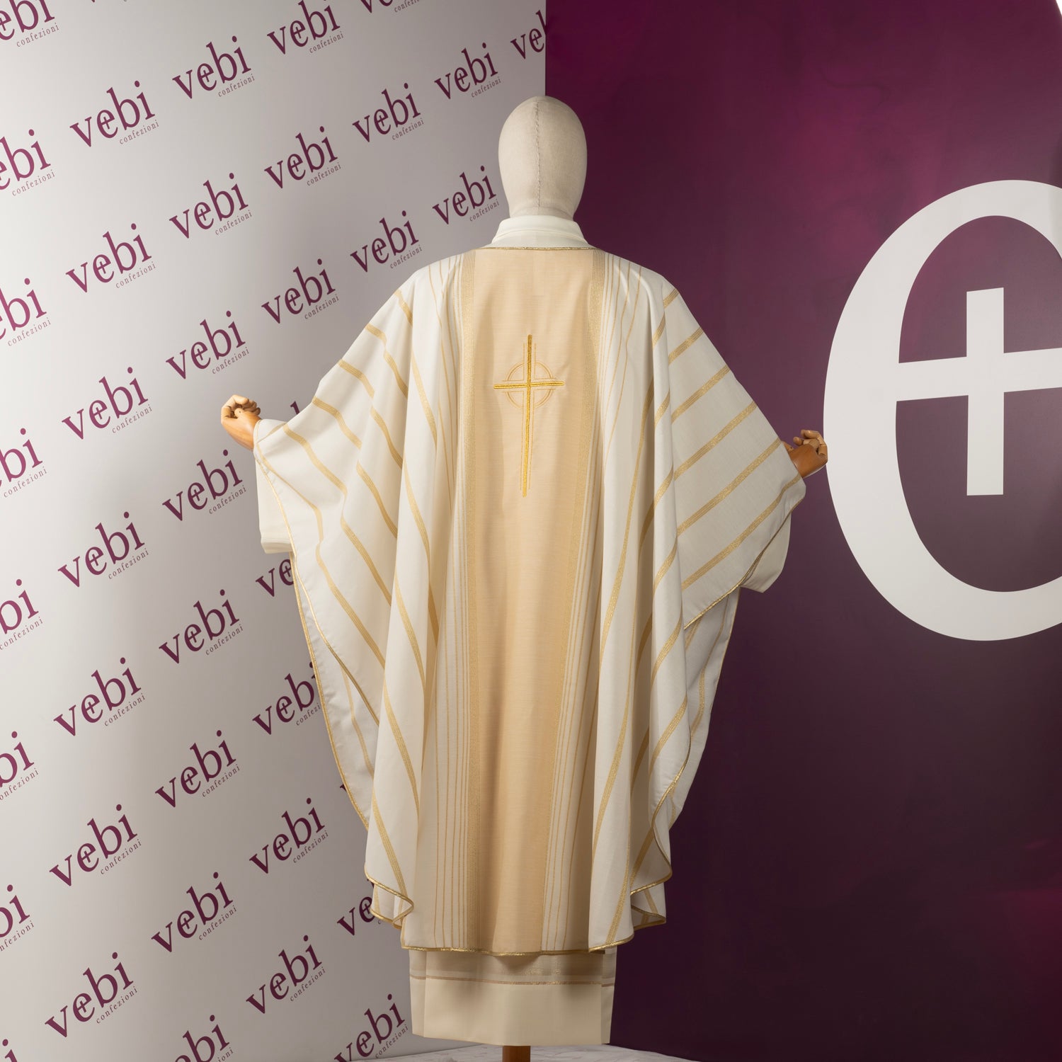Casula in Lana con Motivi Tramati nel Tessuto (Colori Liturgici Disponibili)