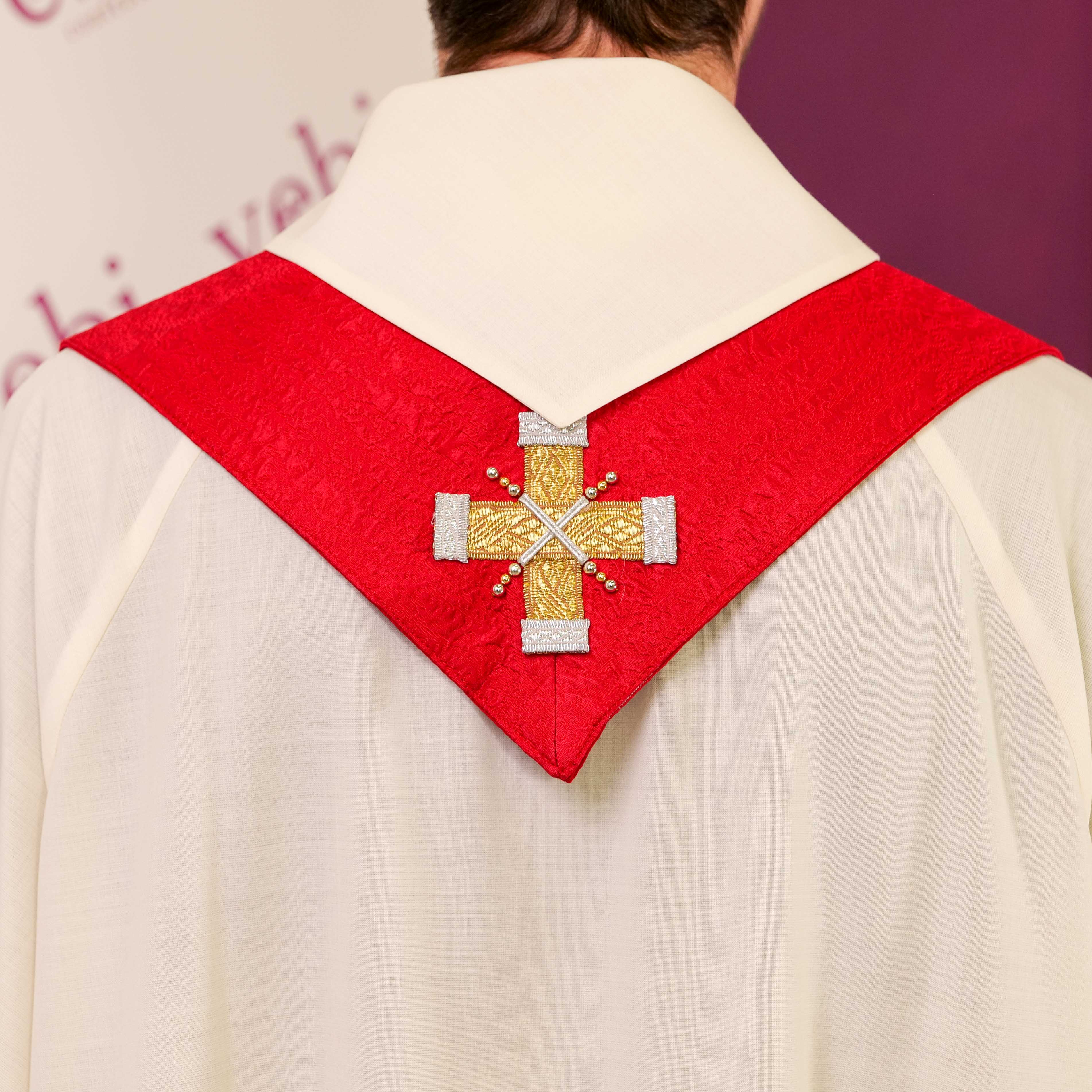 Stola in Seta Rossa 5 Croci Passamaneria Oro e Argento