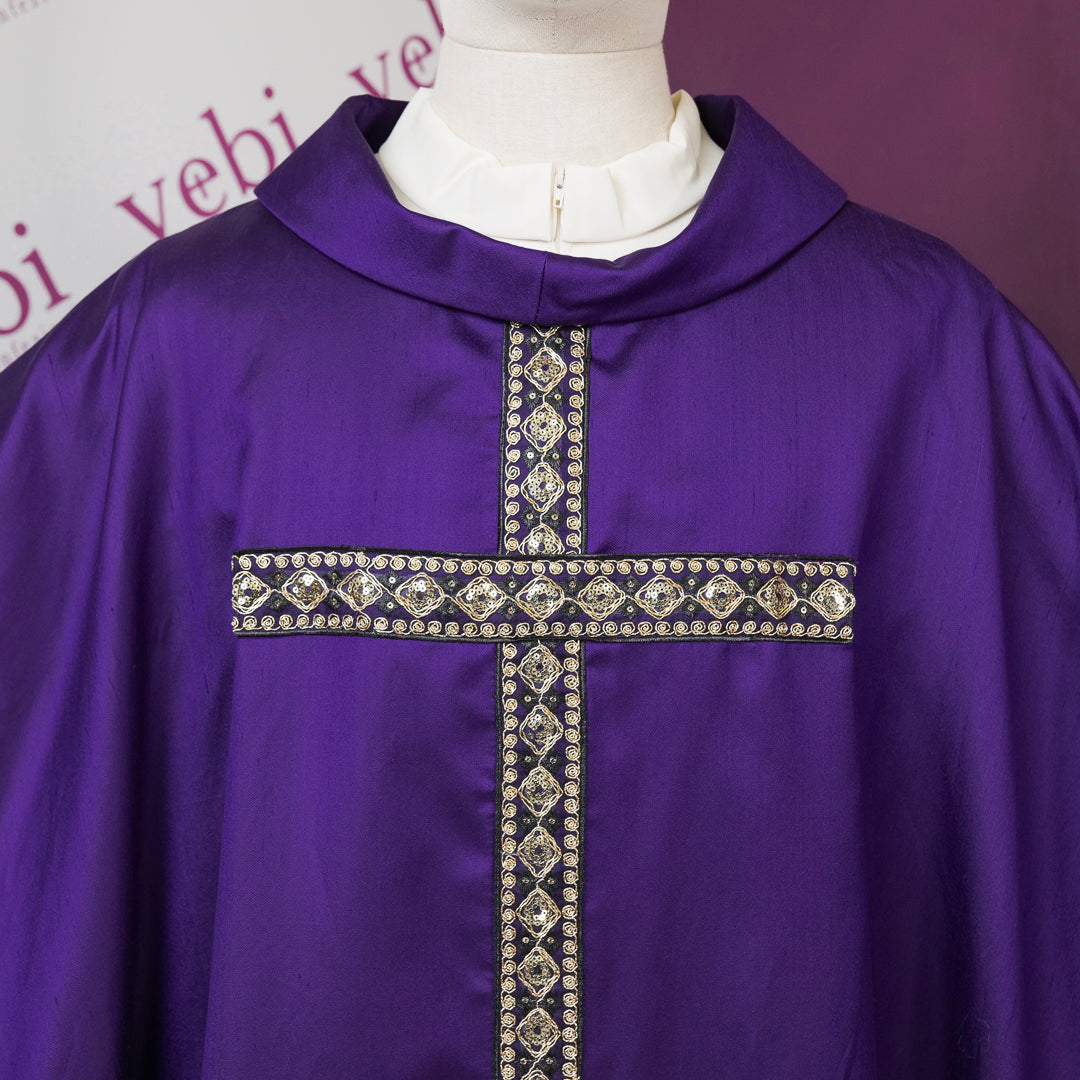 Casula in Shantung di Pura Seta con Croce Oro (Colori Liturgici, Rosa e Celeste Disponibili)