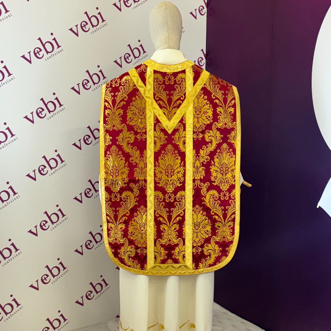 Pianeta Liturgica in Broccato di Seta Veneziana con Passamaneria Francese