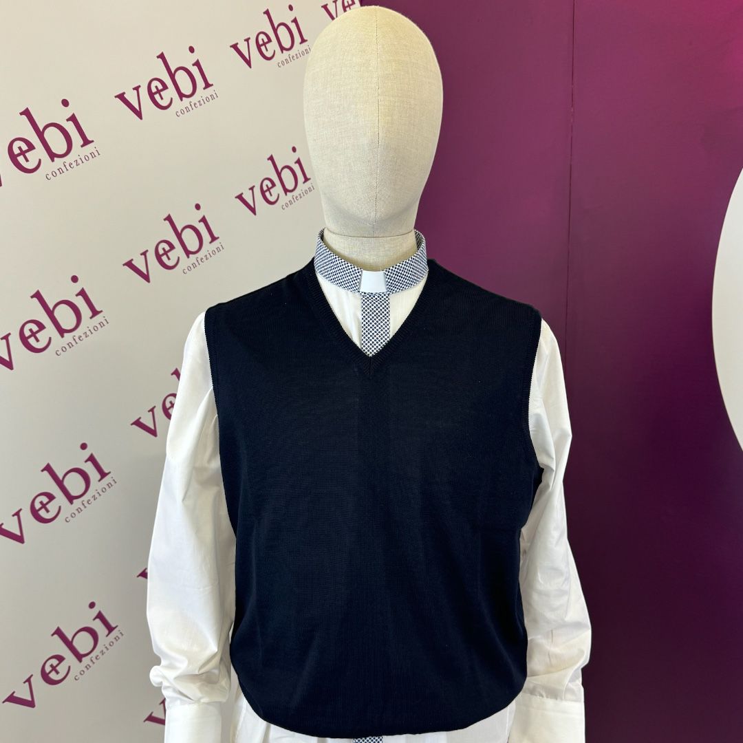 Gilet Invernale per Sacerdote Scollo a V Misto Lana (Nero e Blu Disponibili)