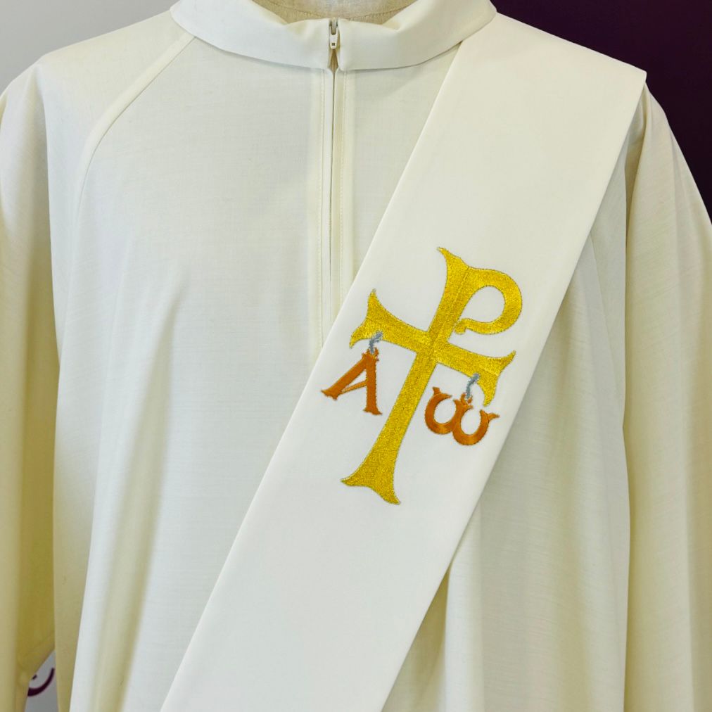 Stola Diaconale Ricamo Monogramma di Cristo (Colori Liturgici Disponibili)