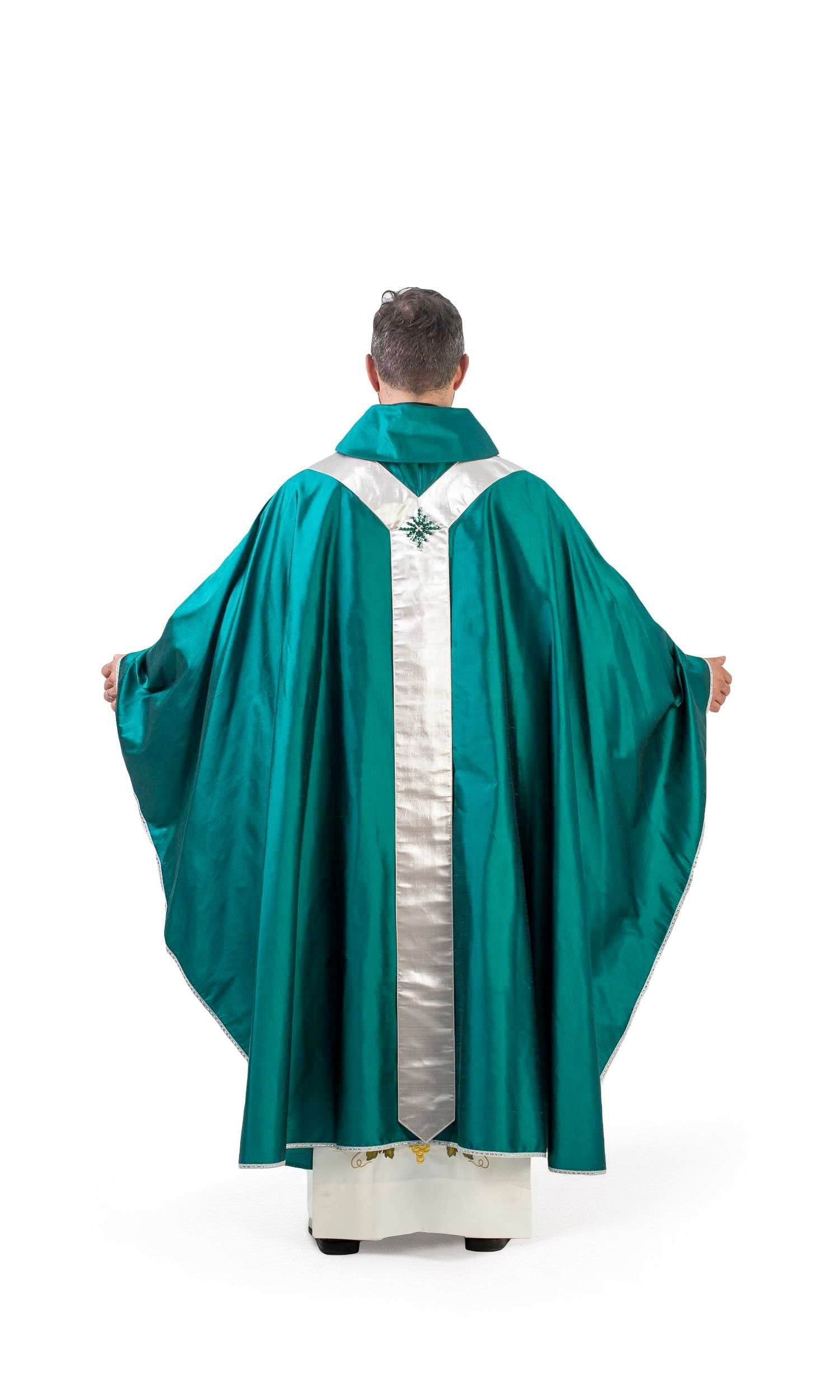 Casula verde medioevale in seta (Colori Liturgici Disponibili)