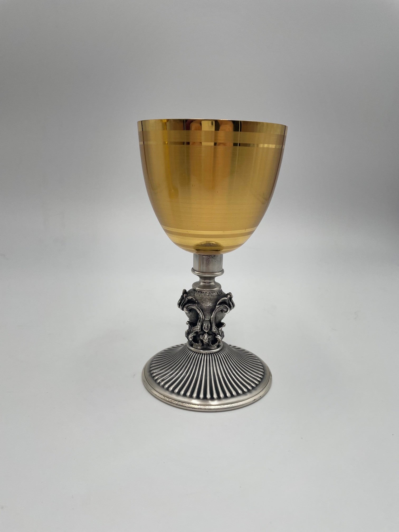 Calice in ottone coppa oro stelo argentato