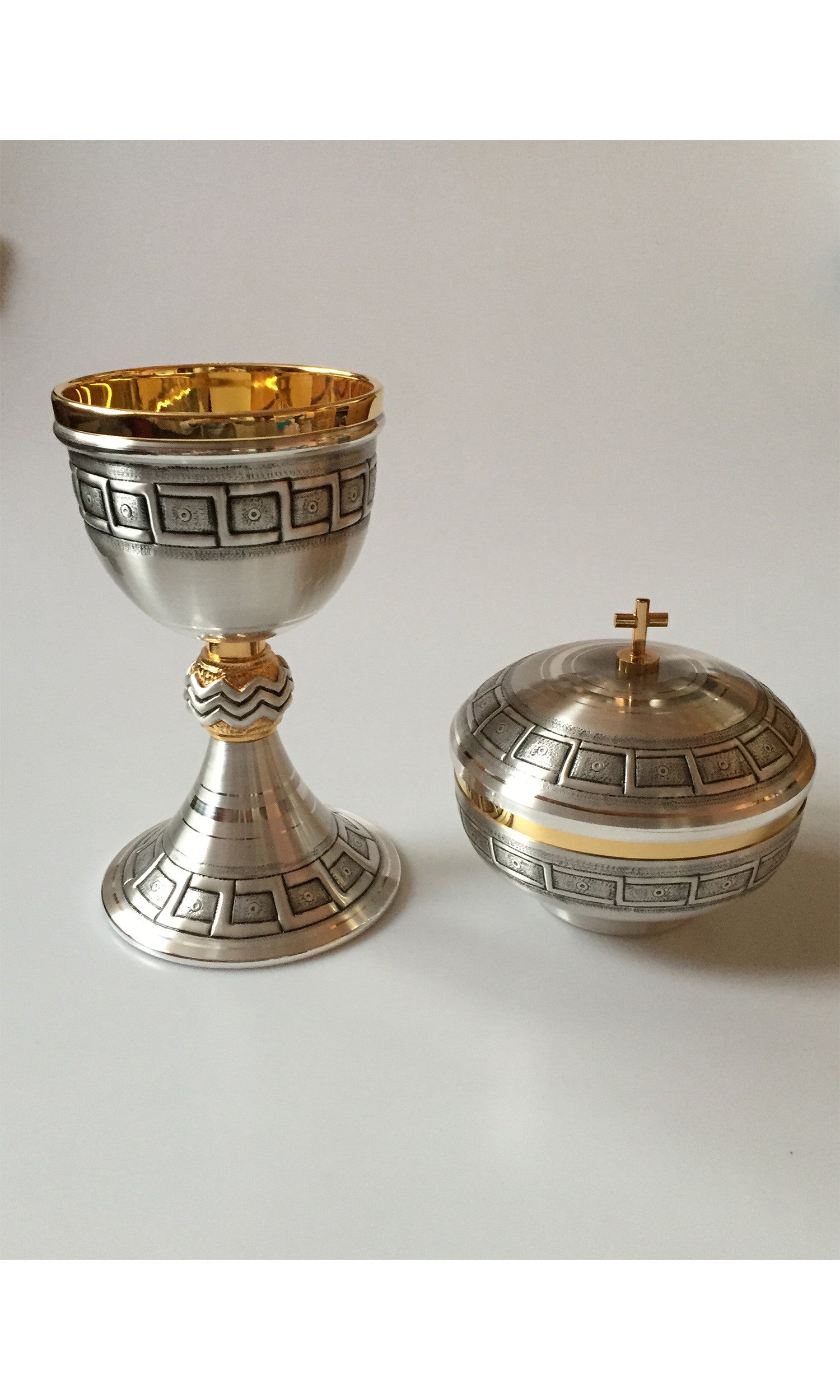 Calice "Greca" in Bronzo fuso Colore Argento finitura Satinata