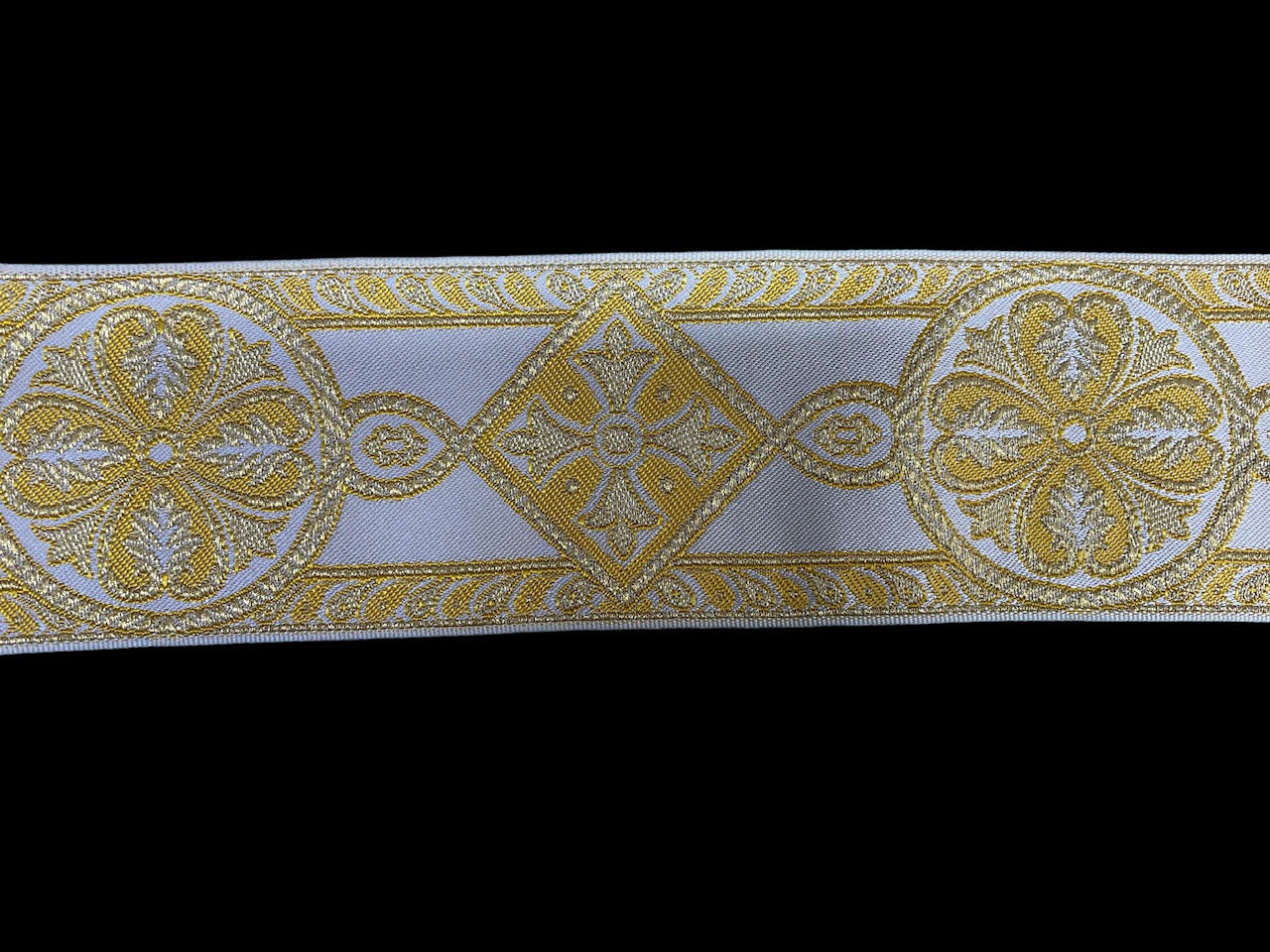 Gallone per tovaglia da altare in Biaco e oro Altezza 9 cm