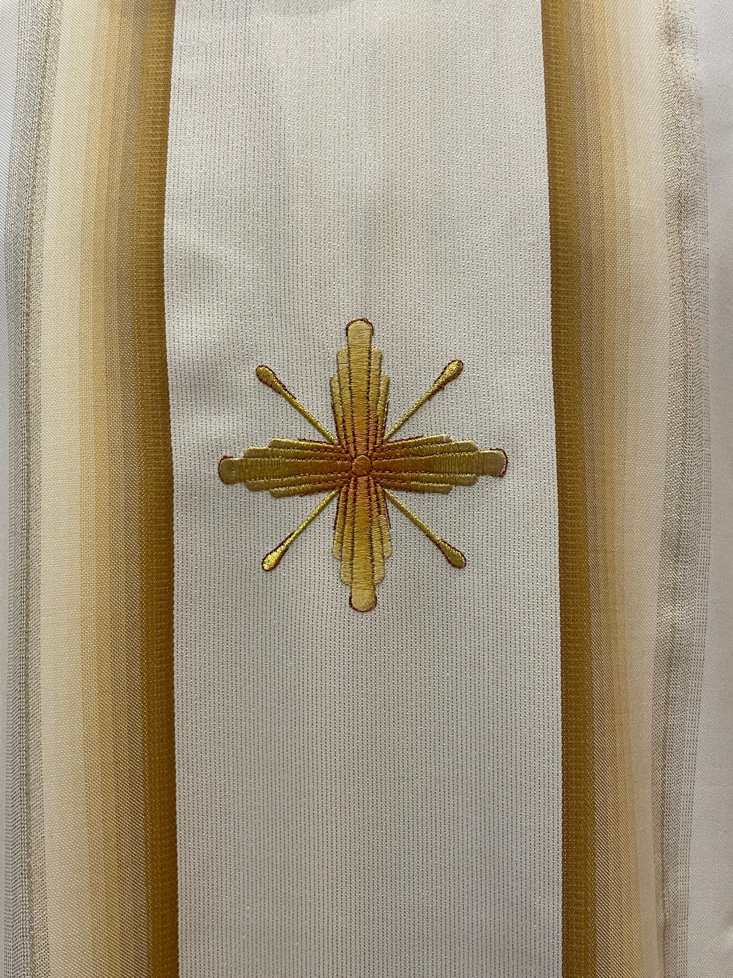 Casula in Lana e Seta Rigata Ricamo Croci (Colori Lit. Rosa e Morello, Mariana Disponibili)