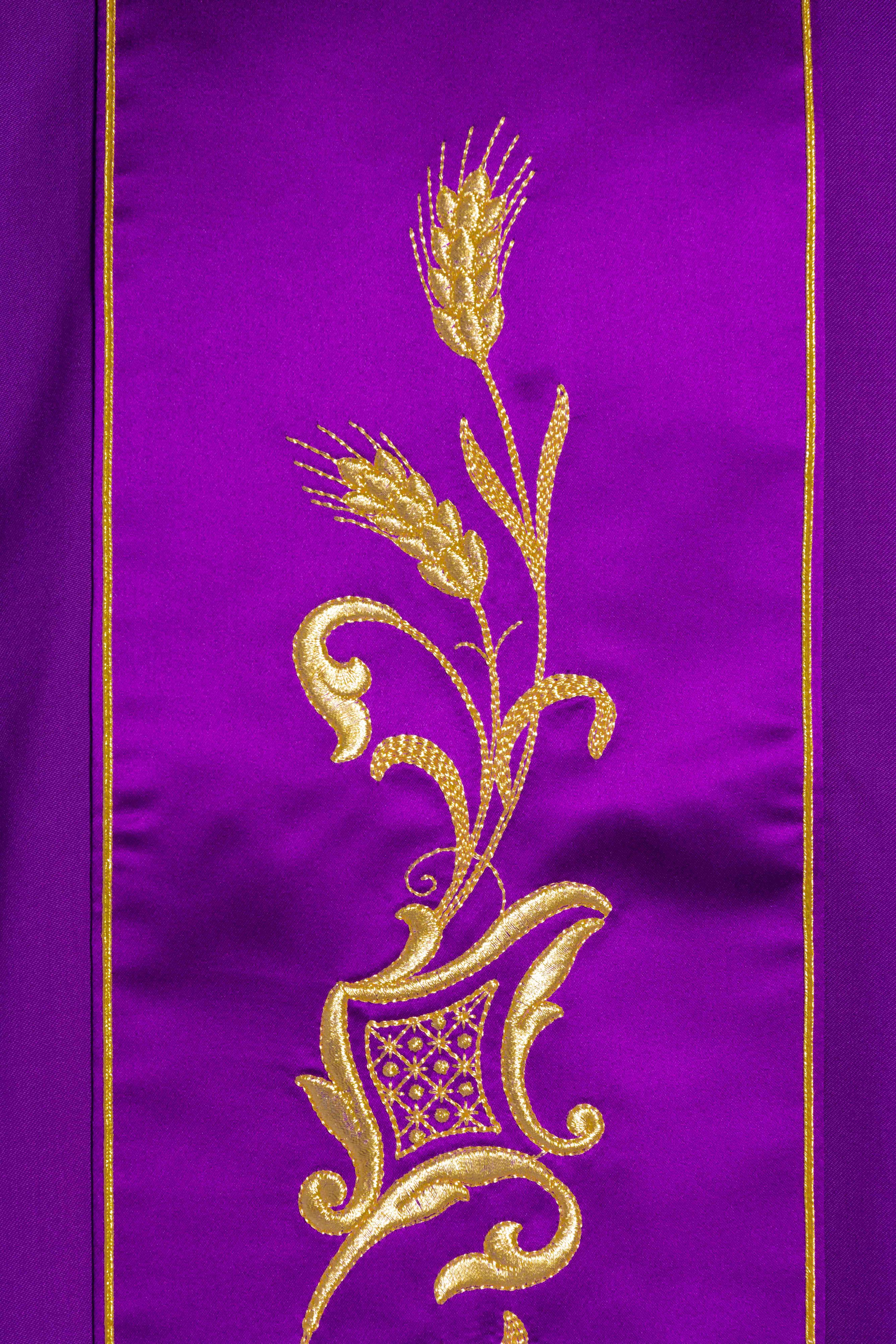 Casula in Sallia di Lana Pura con Stolone di Seta (Colori Liturgici)