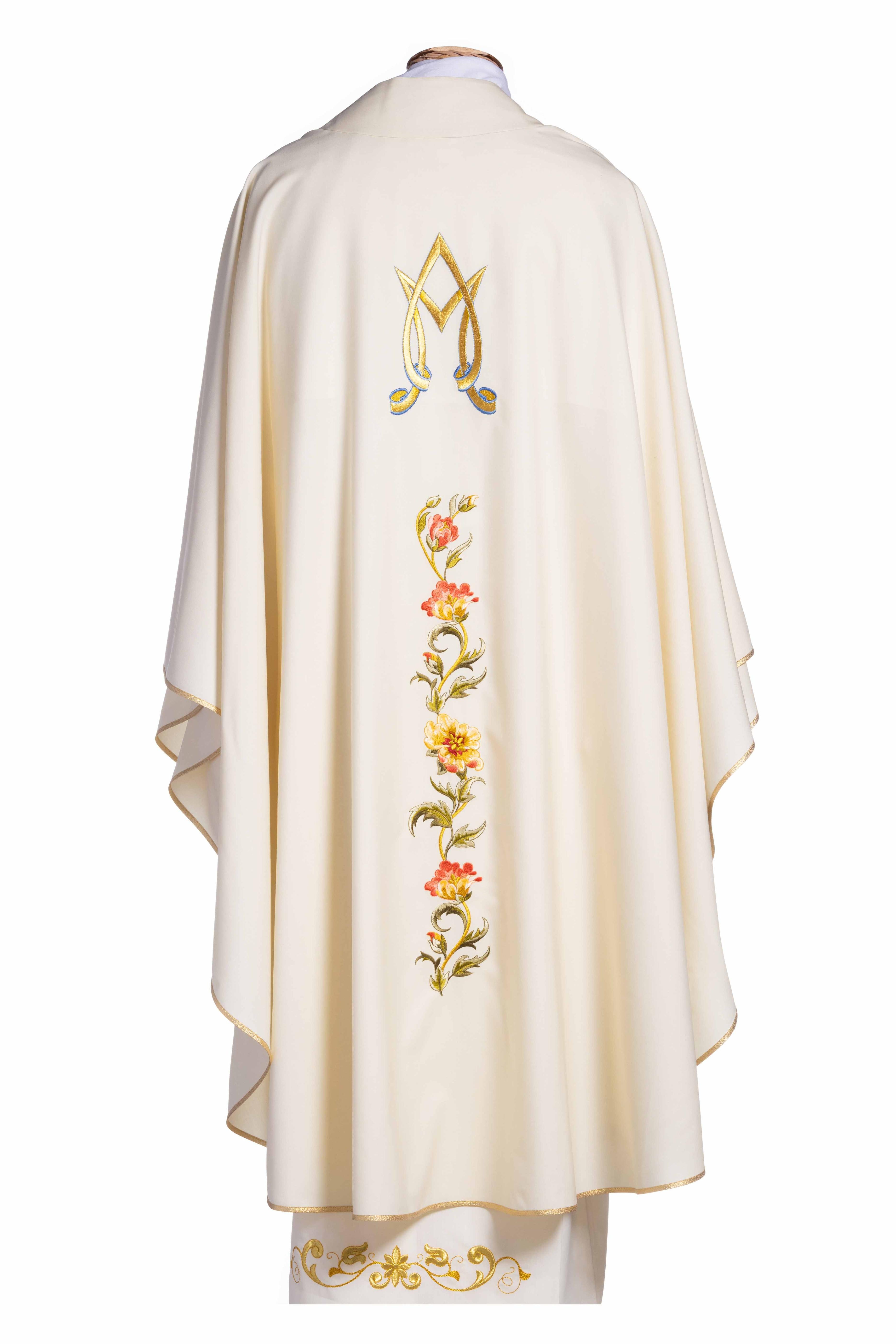 Casula Mariana in Lana con Monogramma e Tralcio di Fiori