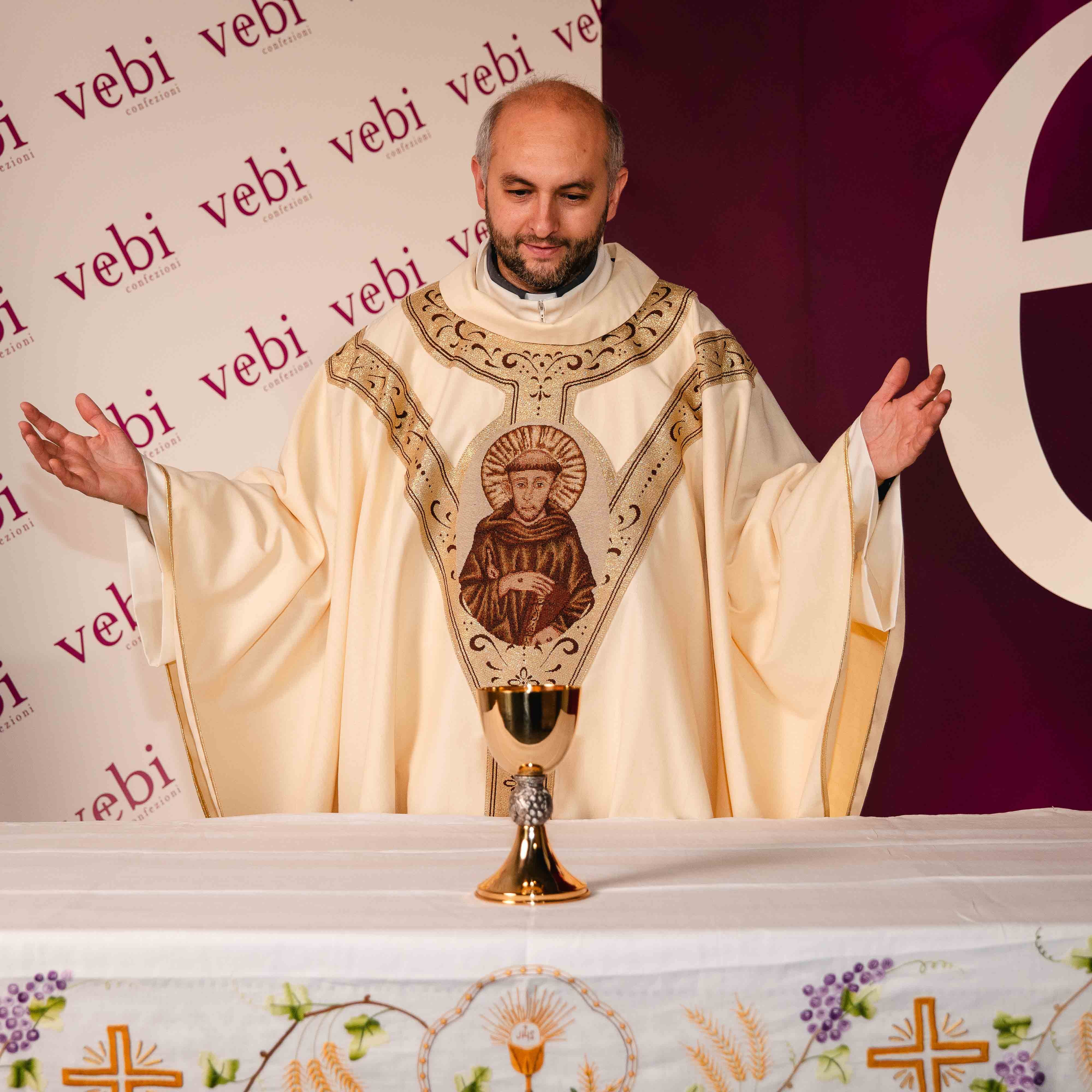 Casula Sacerdotale Avorio San Francesco in Damasco di Cotone