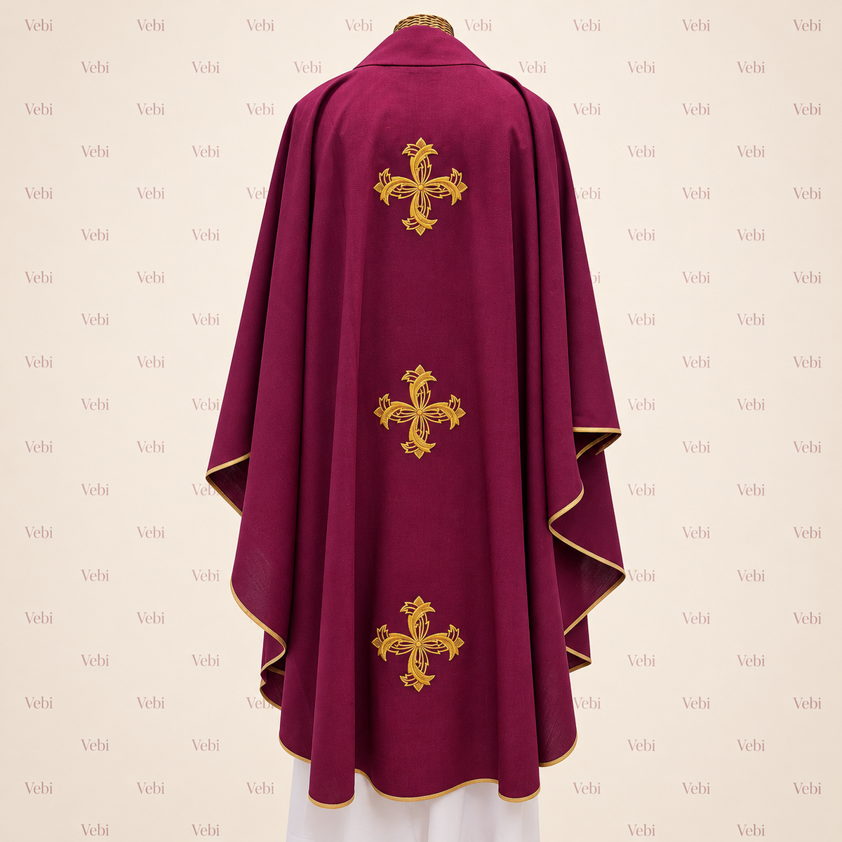 Casula in Misto Lana con Ricamo 3 Croci (Colori Liturgici Disponibili)