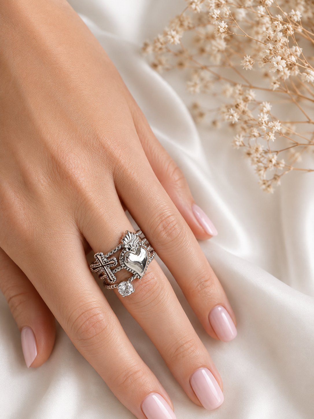 Anello regolabile con simboli