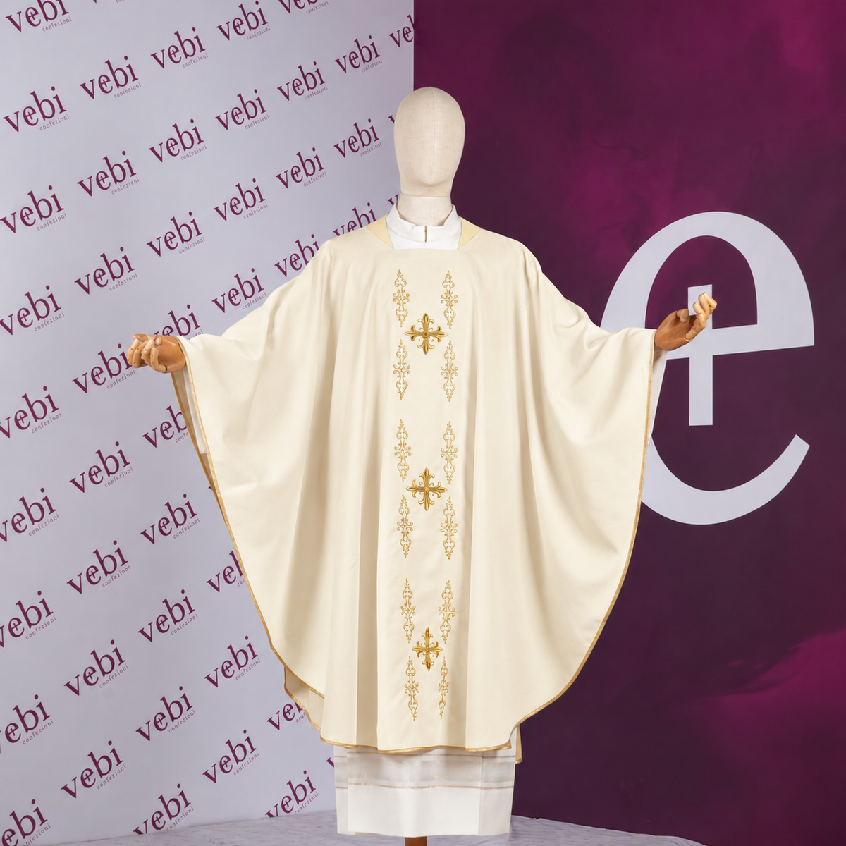 Casula Con Ricami Oro in Lana/Misto Lana (Colori Liturgici, Rosa e Morello)