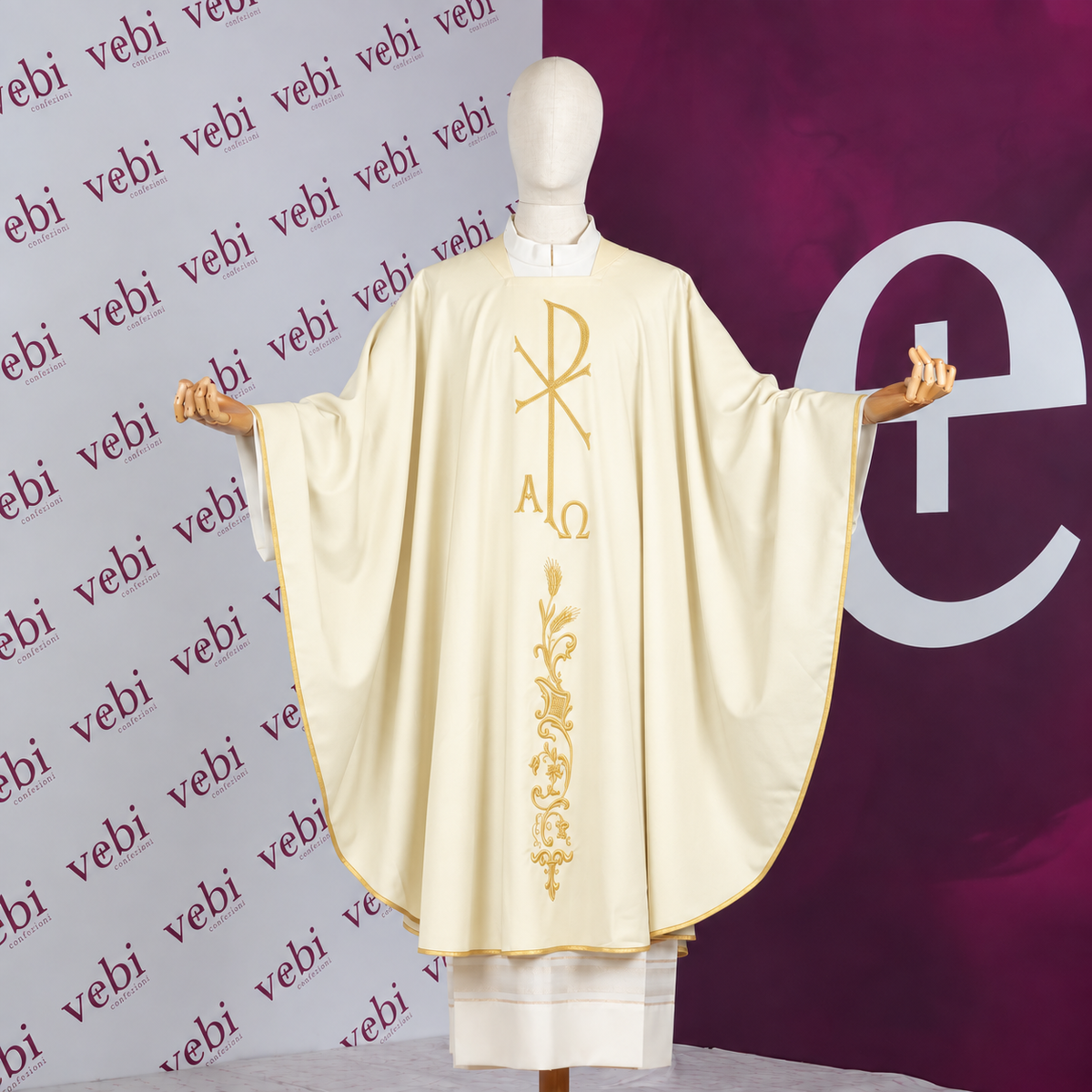 Casula Lana (o Misto) con Ricamo Oro Spiga, Alfa e Omega (Colori Liturgici Disponibili)