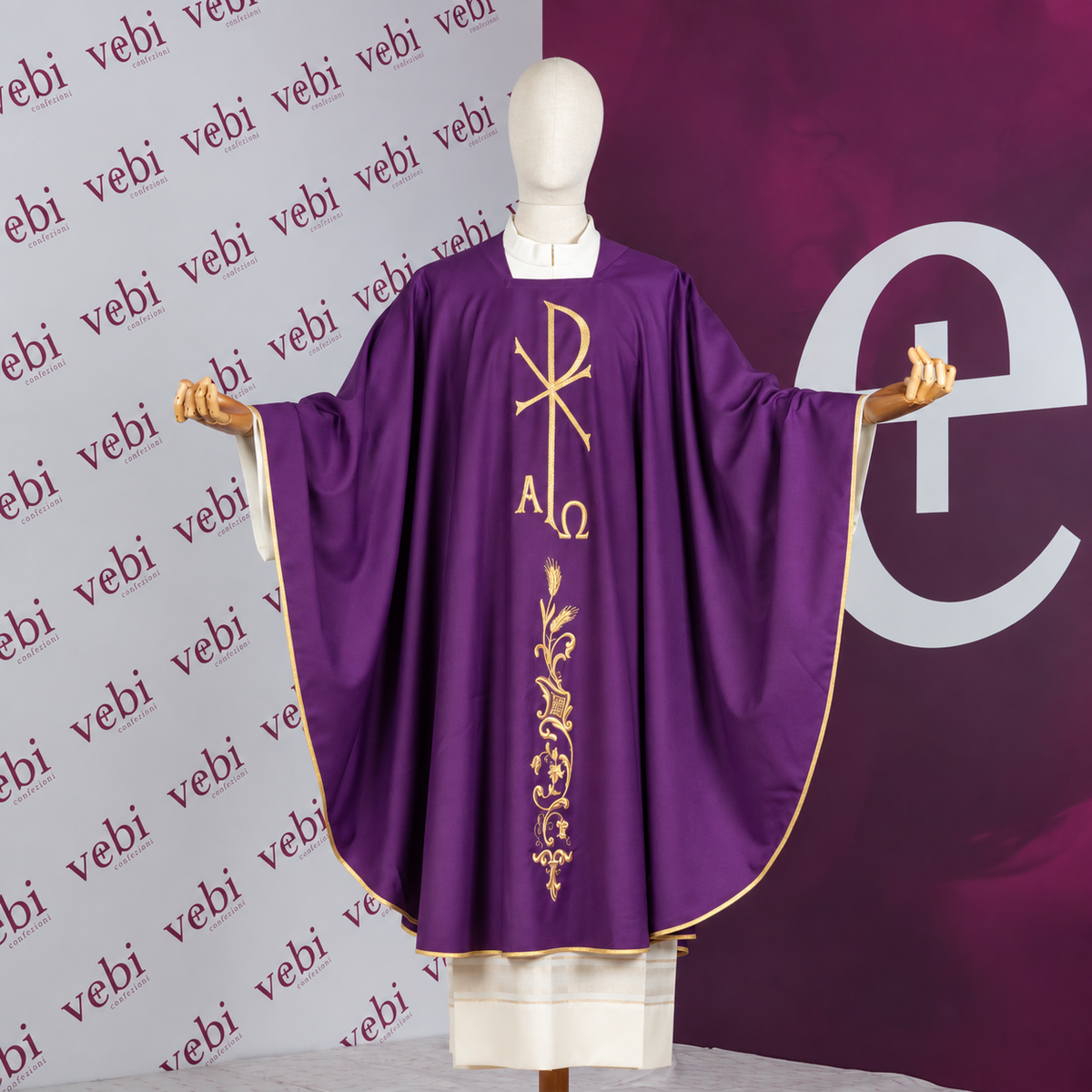 Casula Lana (o Misto) con Ricamo Oro Spiga, Alfa e Omega (Colori Liturgici Disponibili)