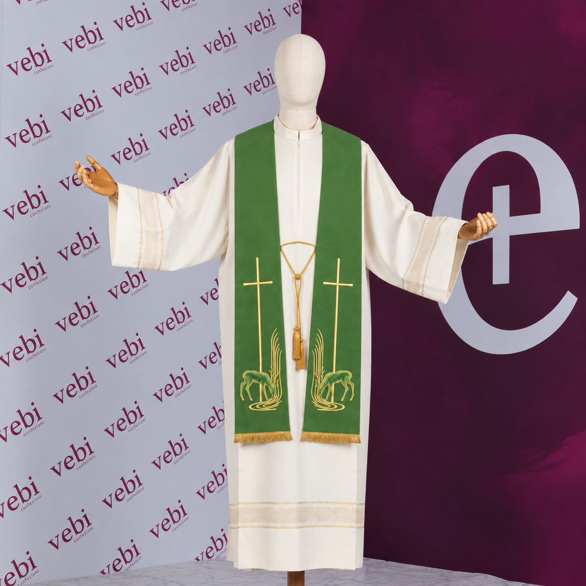 Stola per Sacerdote Ricamo Cervi alla fonte  (Colori Liturgici Disponibili)