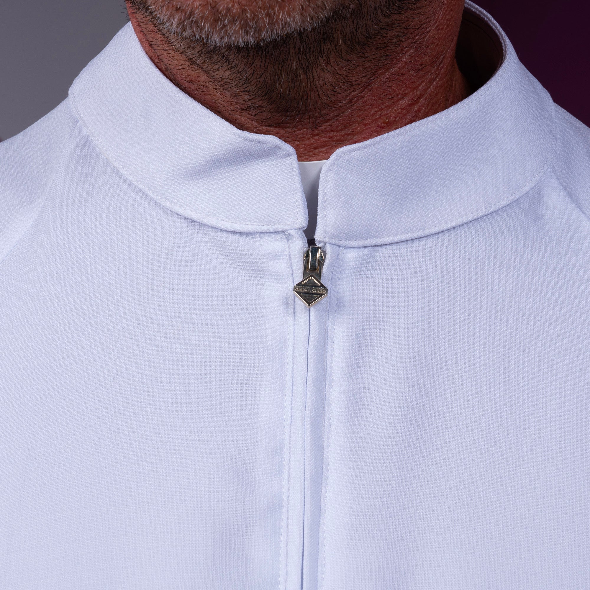 Camice da Prete in Poliestere Leggero Trama Lino con Zip Frontale (Avorio o Bianco)