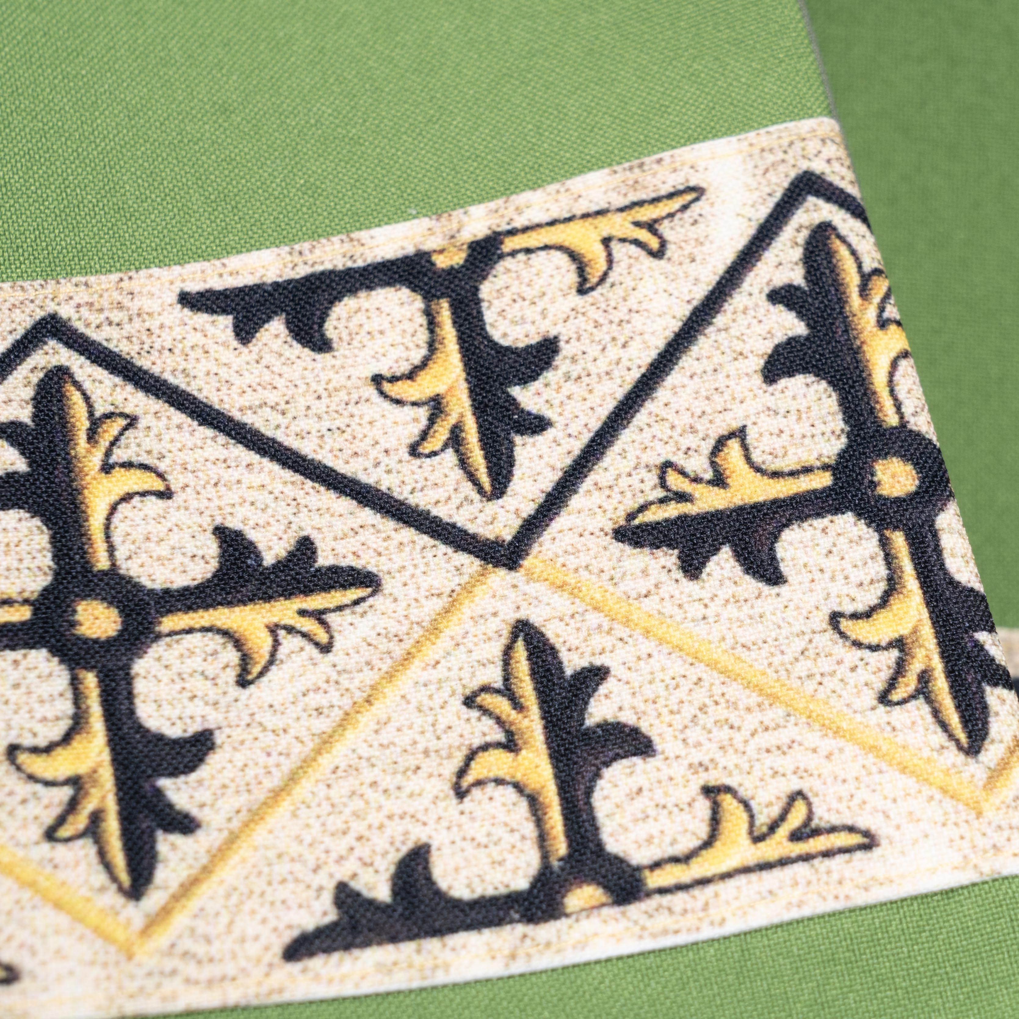 Stola Semplice con Bordo Croci (Colori Liturgici Disponibili)