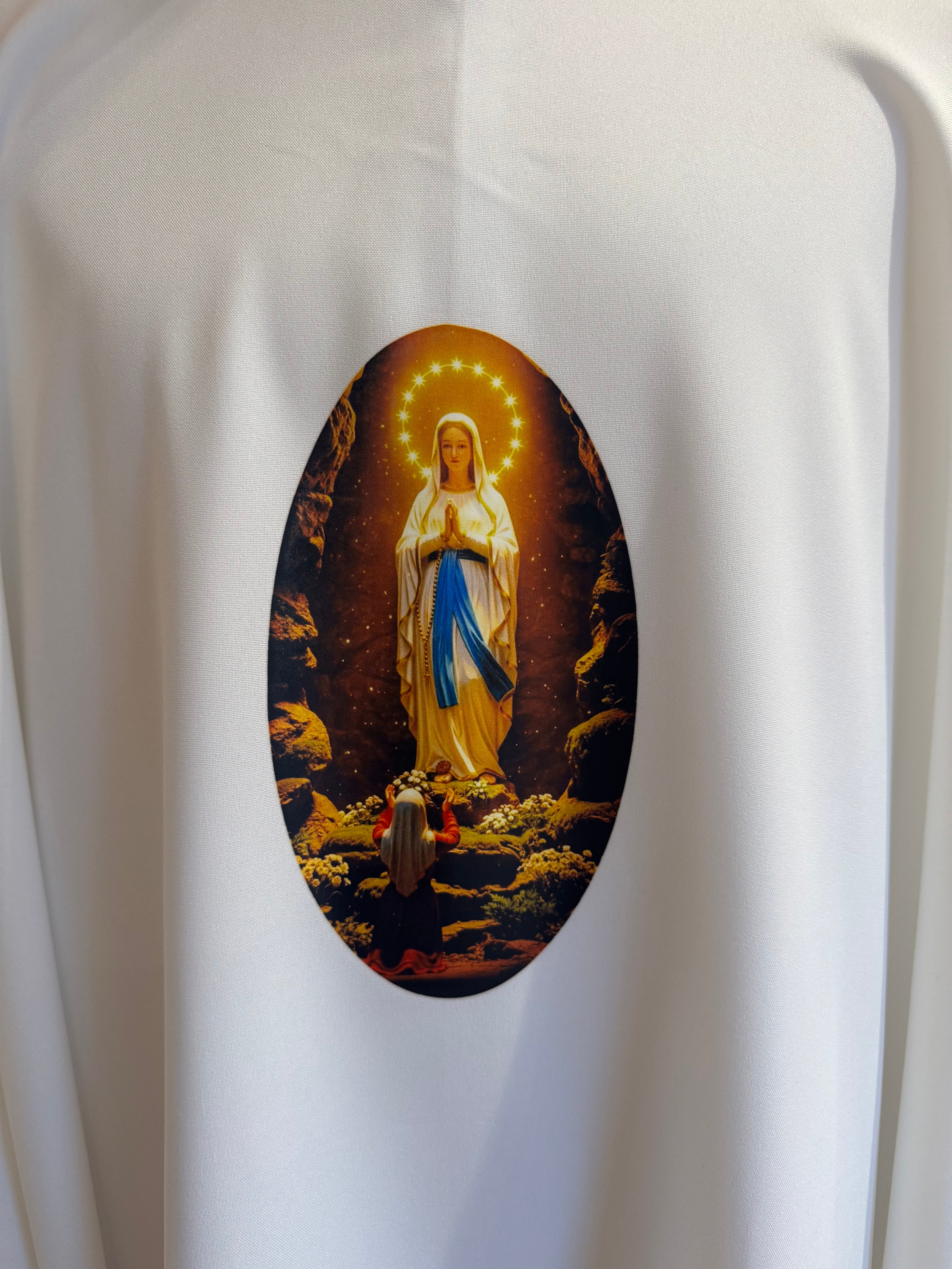 Casula liturgica Bianca Stampa a Sublimazione Madonna di Lourdes