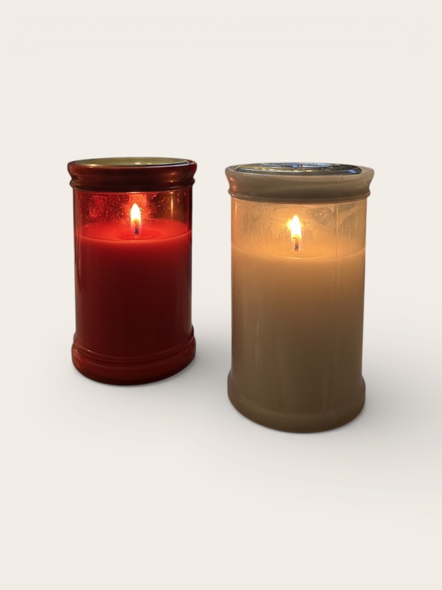 Lumino votivo rosso o bianco 30T (cartoni da 60 pz)
