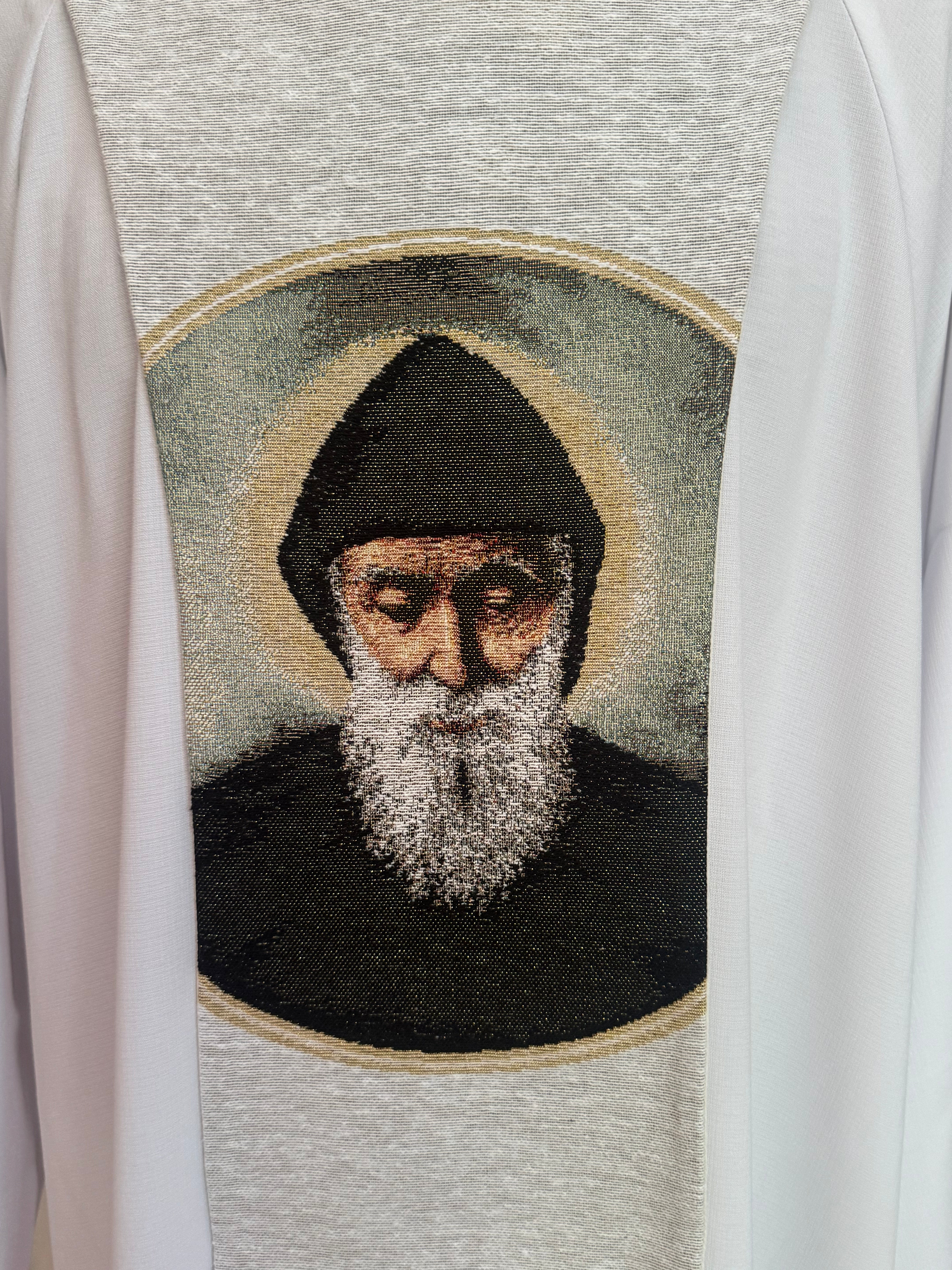 Scapolare San Charbel