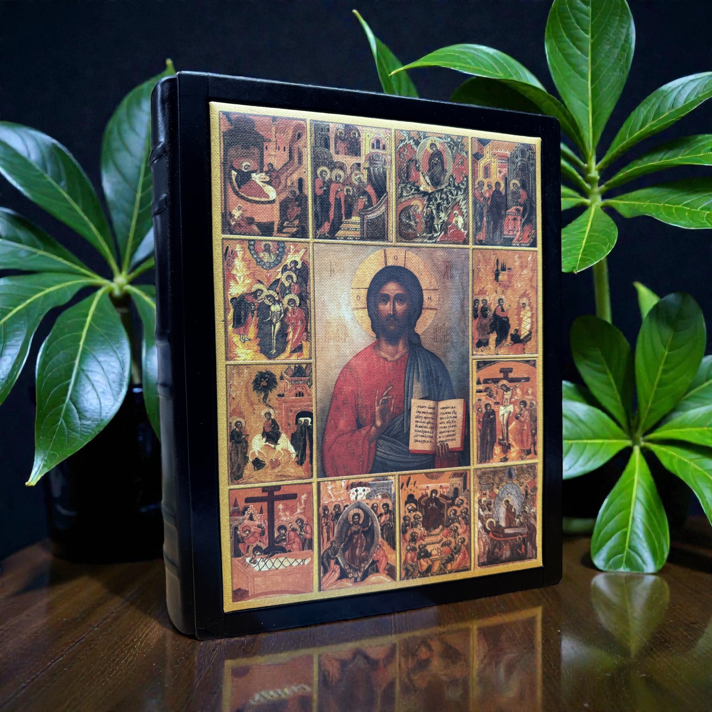 Copertina in cuoio ed immagine stampata sul davanti