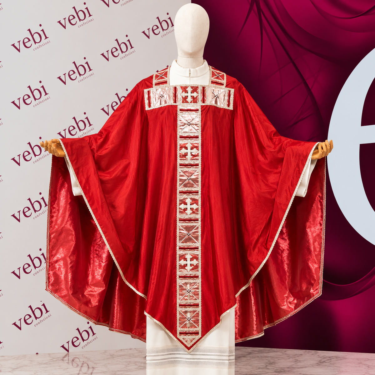Casula Medioevale Foderata con Stolone Tau in Seta e Lurex (Colori Disponibili)