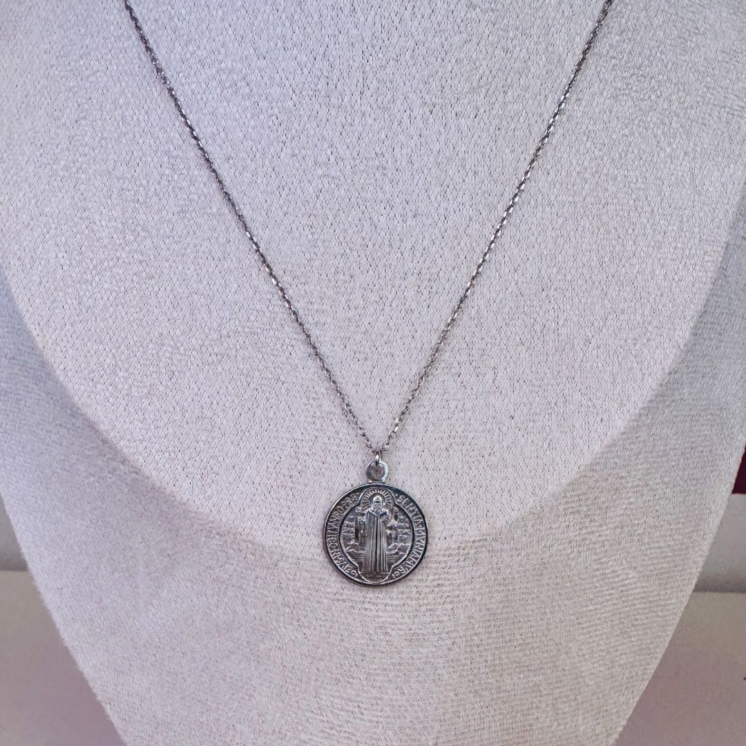 Collana in Argento con Ciondolo San Benedetto