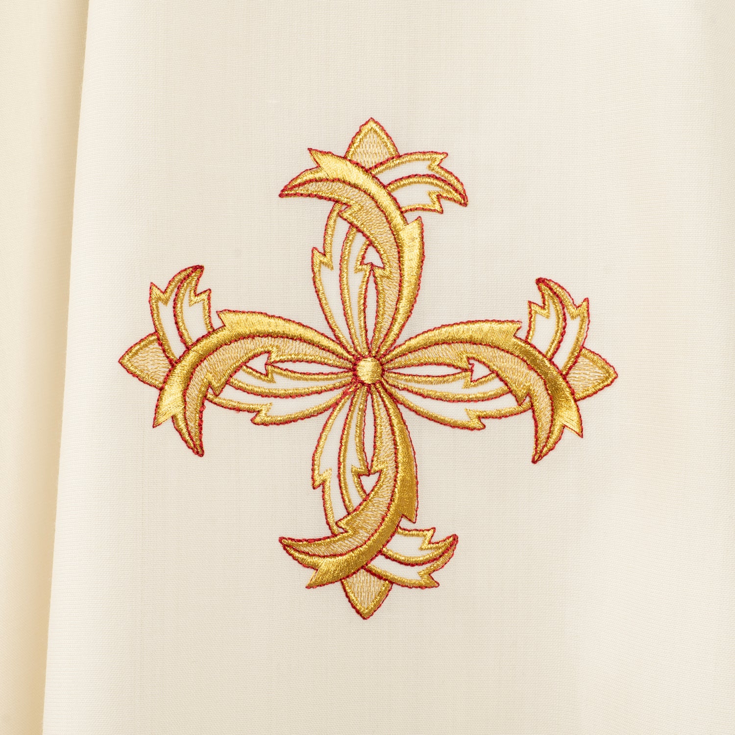 Casula in Misto Lana con Ricamo 3 Croci (Colori Liturgici Disponibili)