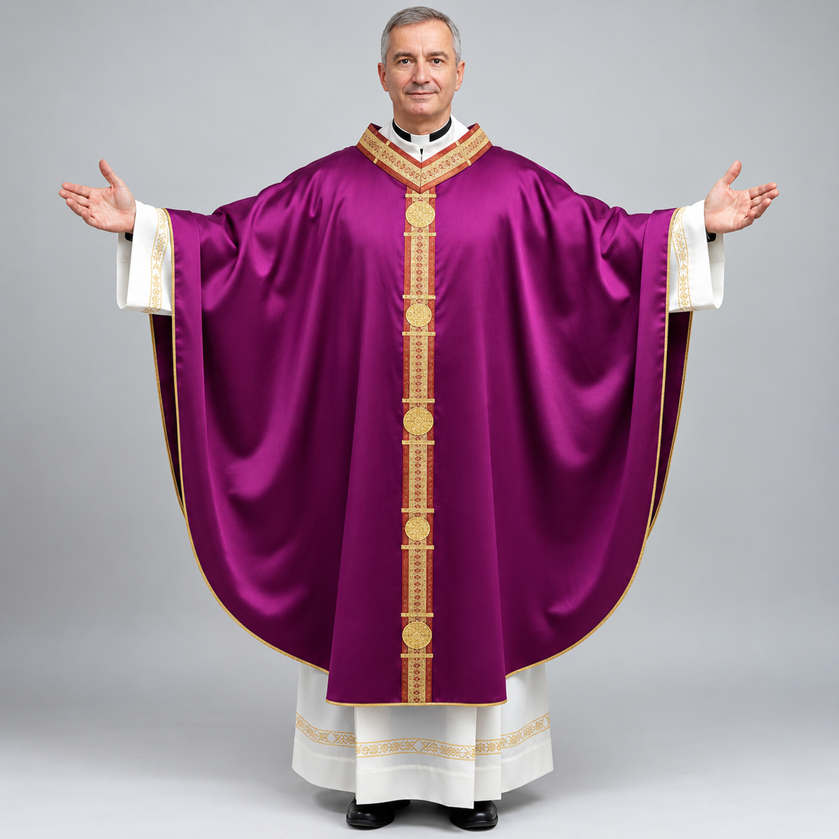 Casula in Seta con Stolone e Cerchi in Filigrana (Colori Liturgici Disponibili)