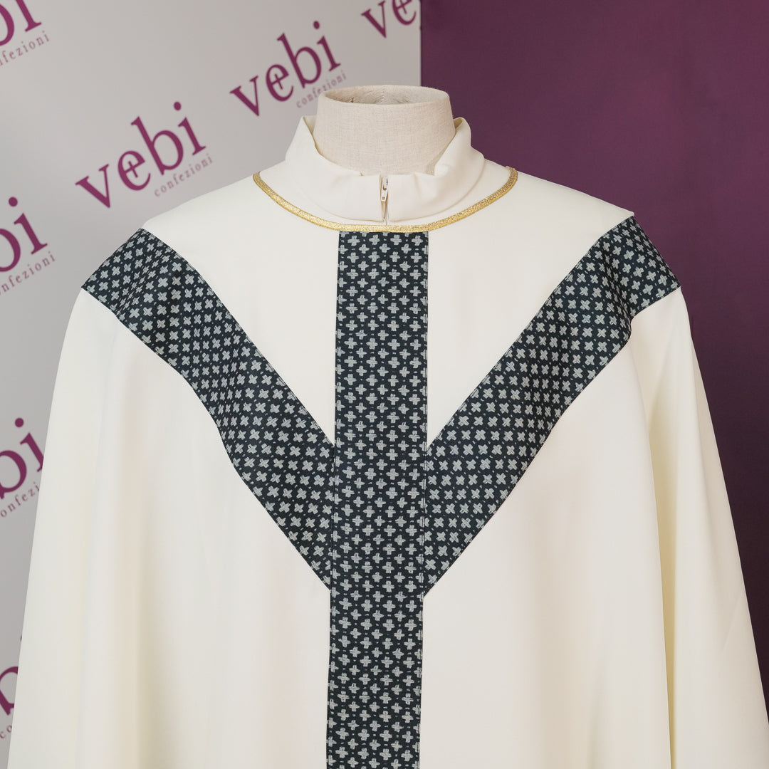 Casula con Stolone Y Piccole Croci (Colori Liturgici, Rosa e Celeste Disponibili)