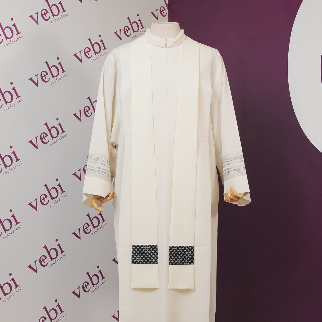 Casula con Stolone Y Piccole Croci (Colori Liturgici, Rosa e Celeste Disponibili)