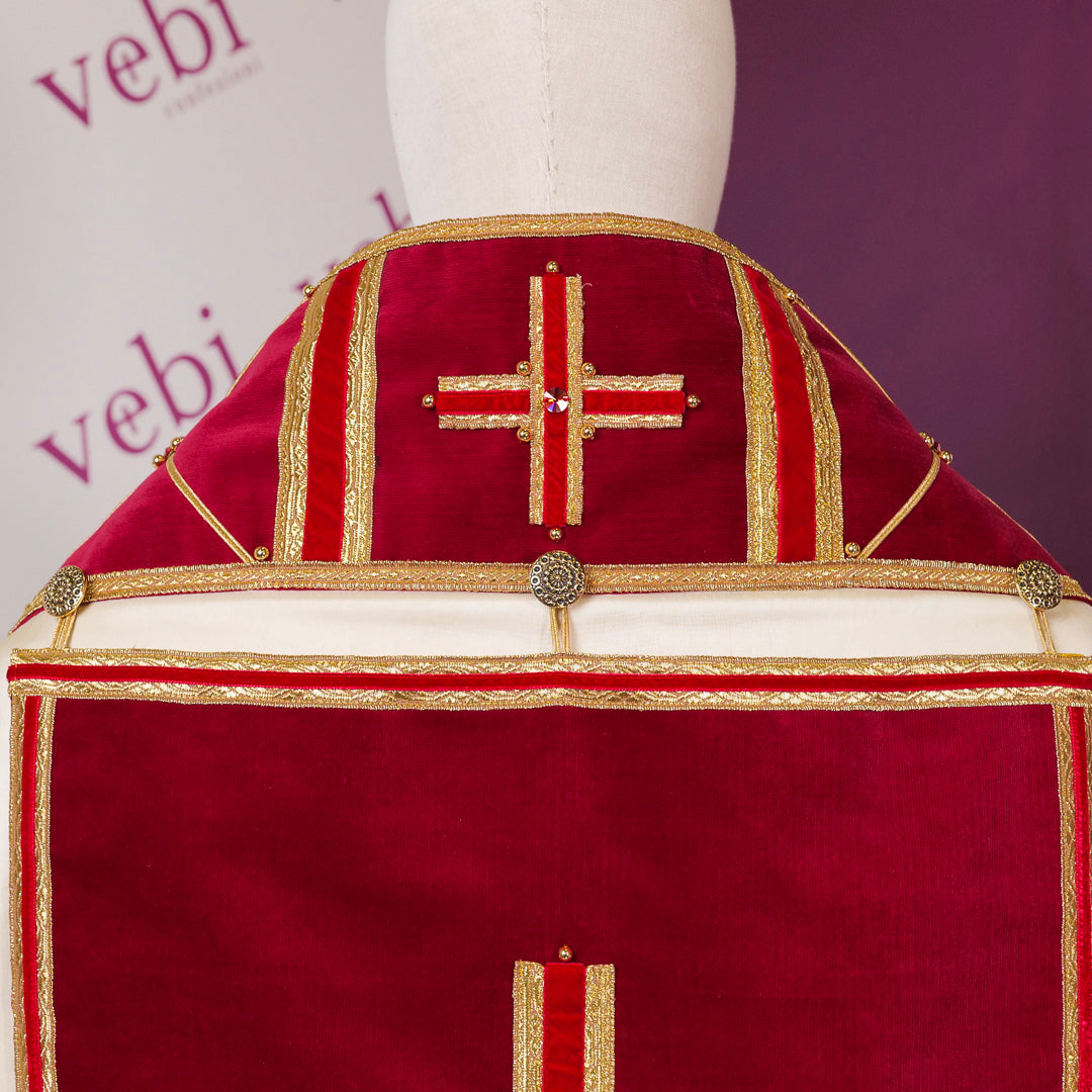 Piviale Sacro con Fodera Oro Stoloni in Cremisi Oro e Swarovski
