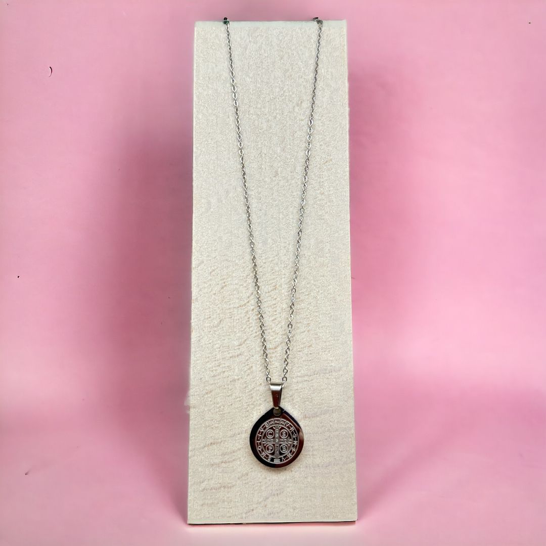 Collana con Medaglia San Benedetto in Acciaio Inox
