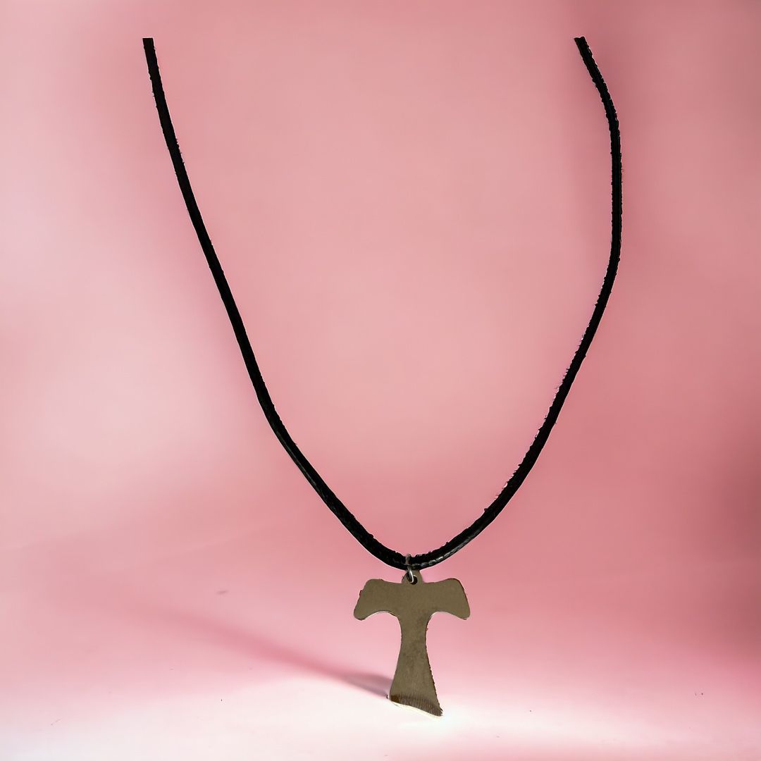 Collana in Corda con Croce TAU in Acciaio