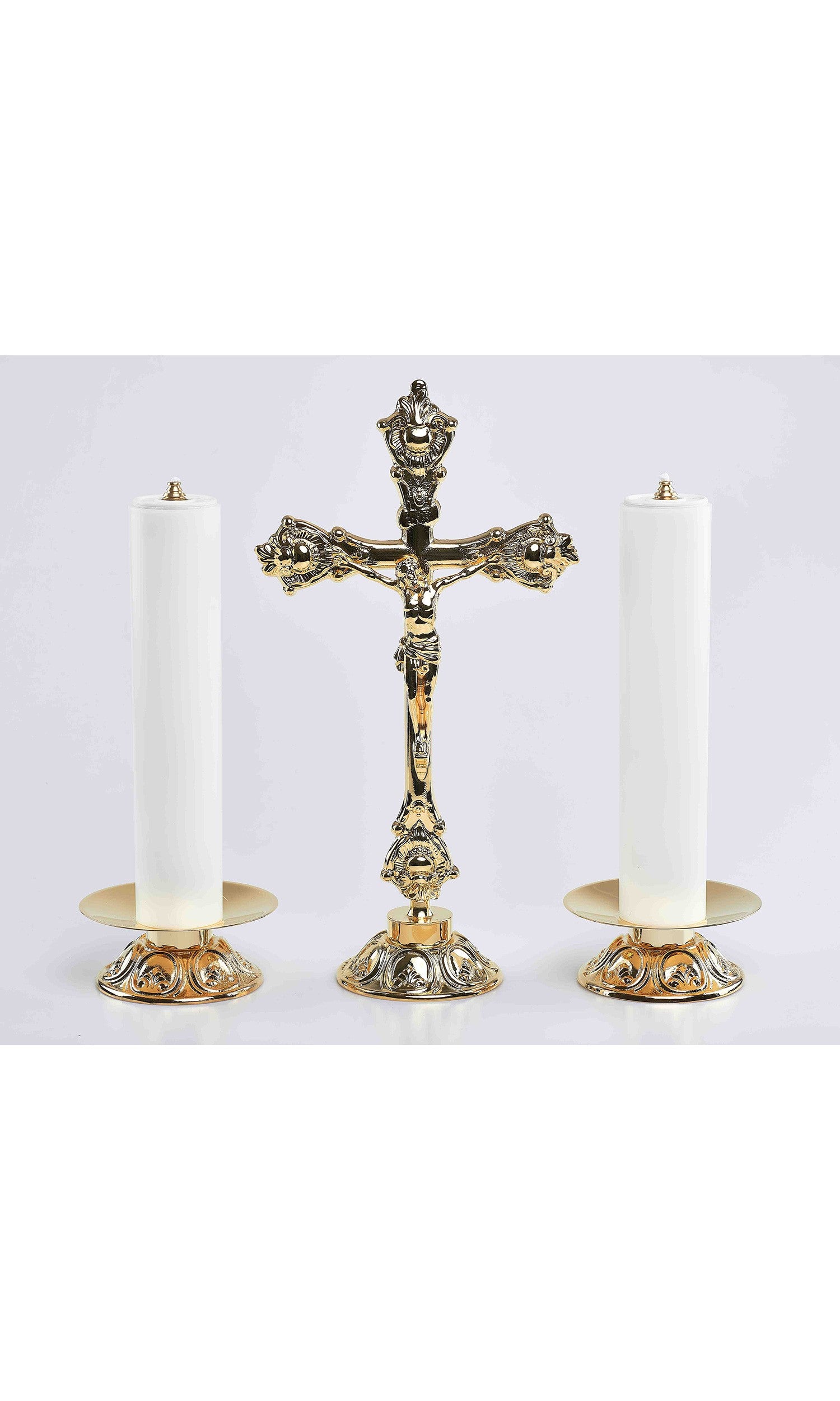Coppia di candelieri con finte candele base cerchi