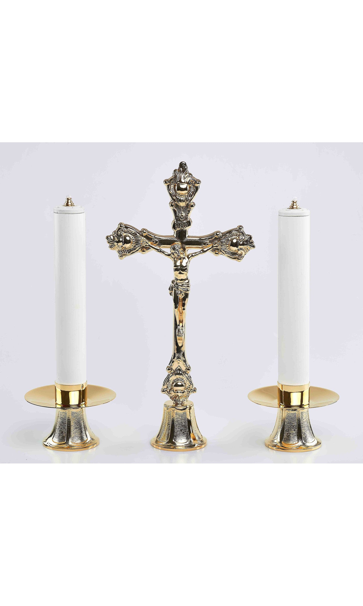 Coppia candelieri scanalati con finte candele