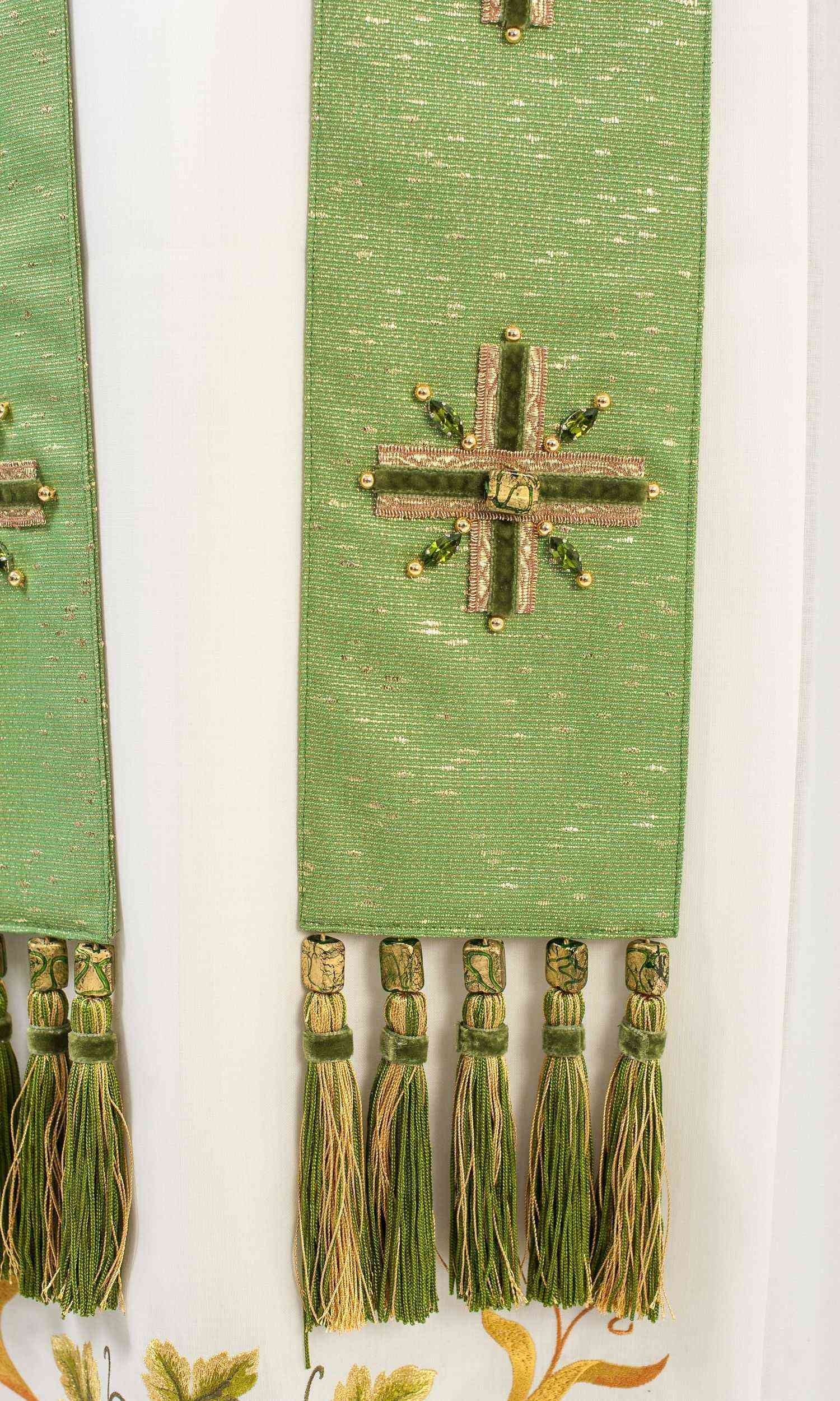 Stola per Sacerdote verde con croci dorate