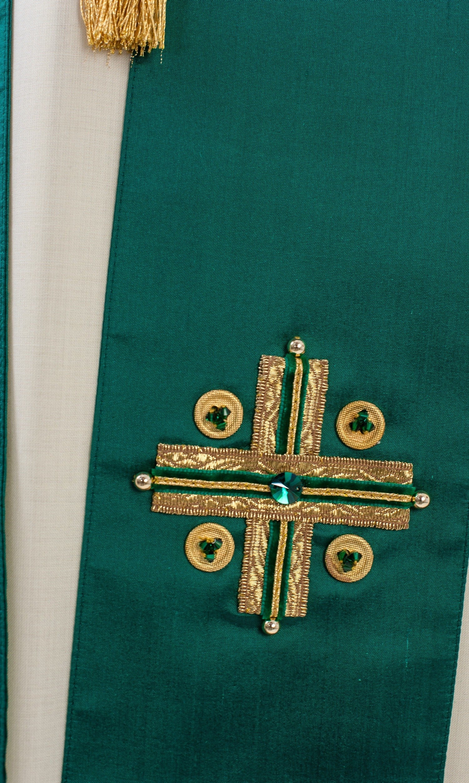 Stola per Sacerdote verde in seta con croci ornate