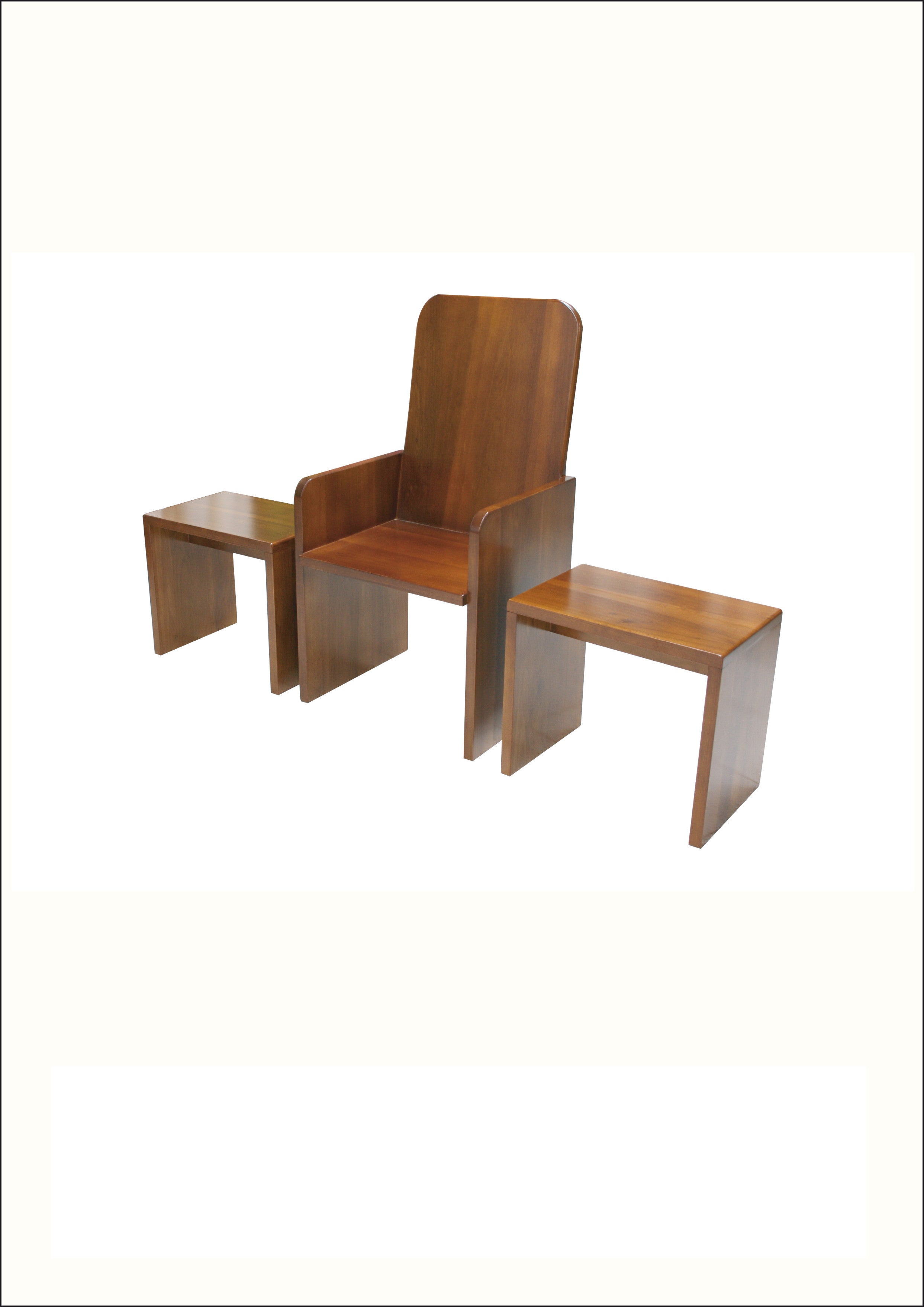Poltrona in legno moderna