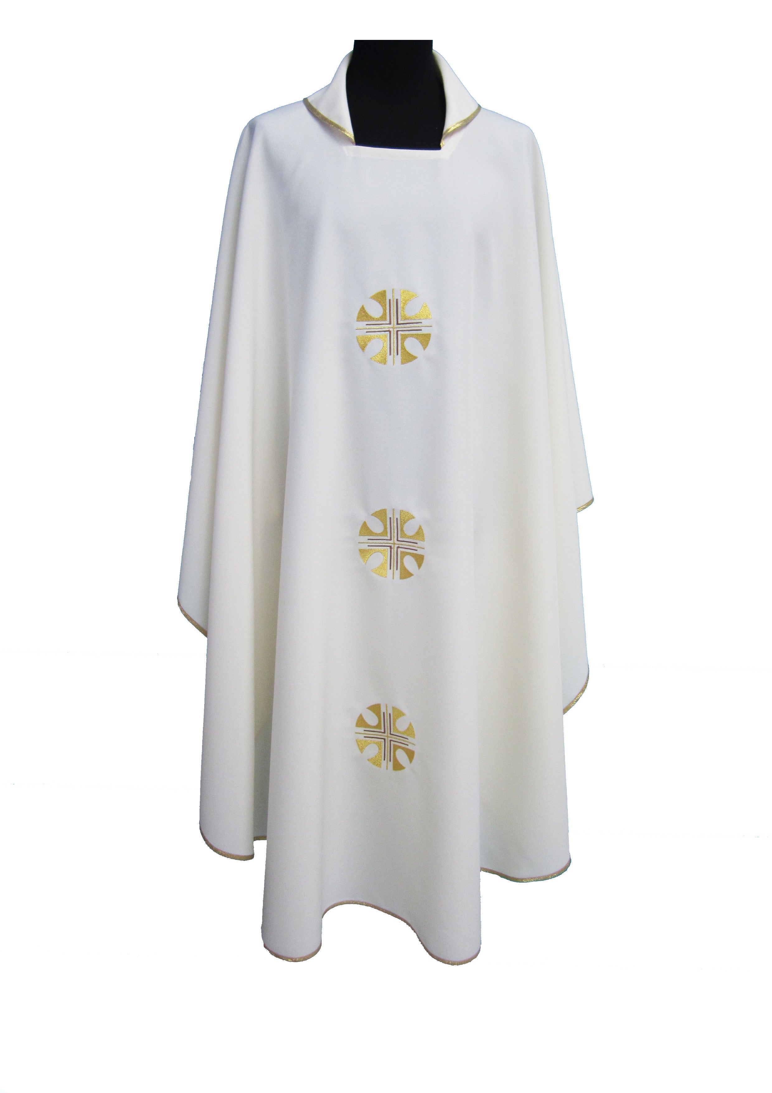 Casula Liturgica Bianca Ricamo tre croci di Malta oro in Poliestere