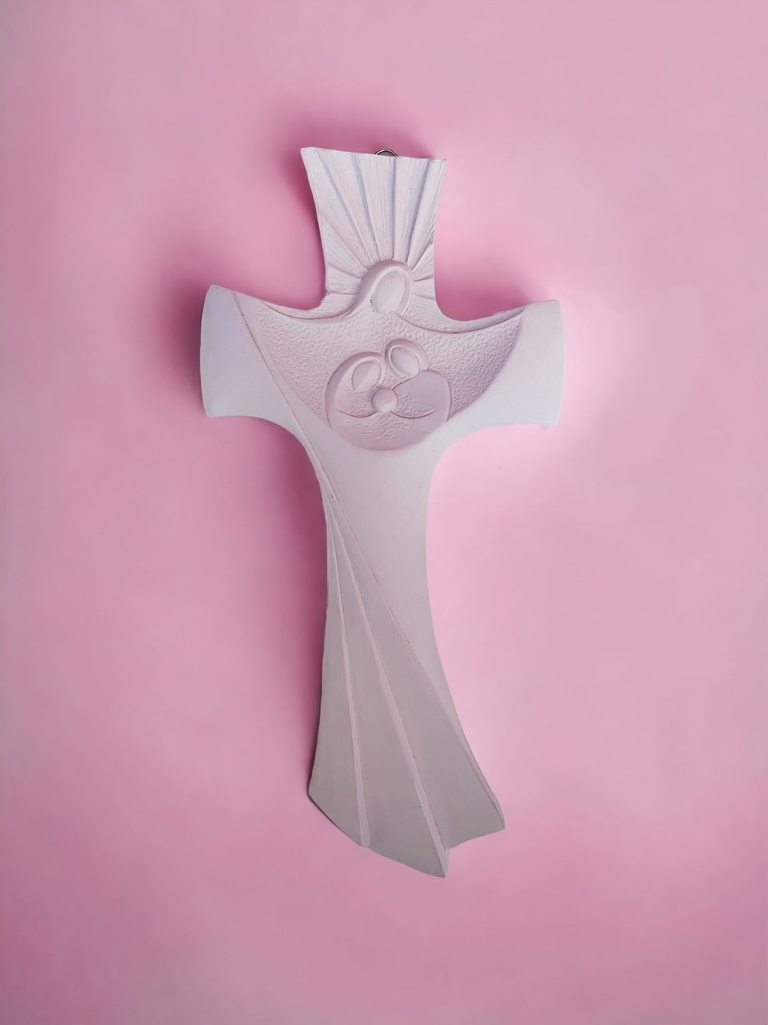 Croce bianca Stile moderno in resina con Sacra Famiglia stilizzata
