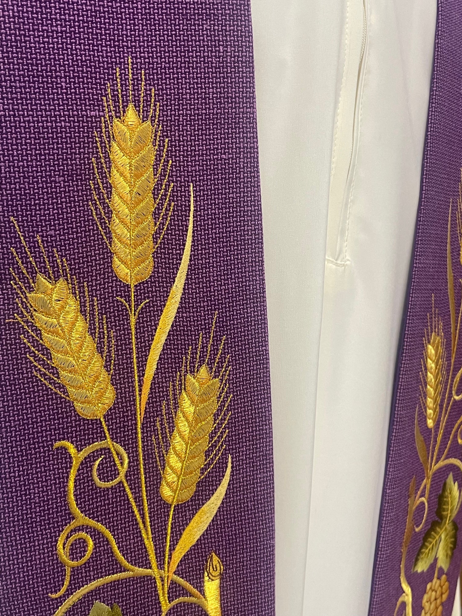 Stola in Lana Quadrettata con Ricami Grano Uva (Colori Liturgici Disponibili)