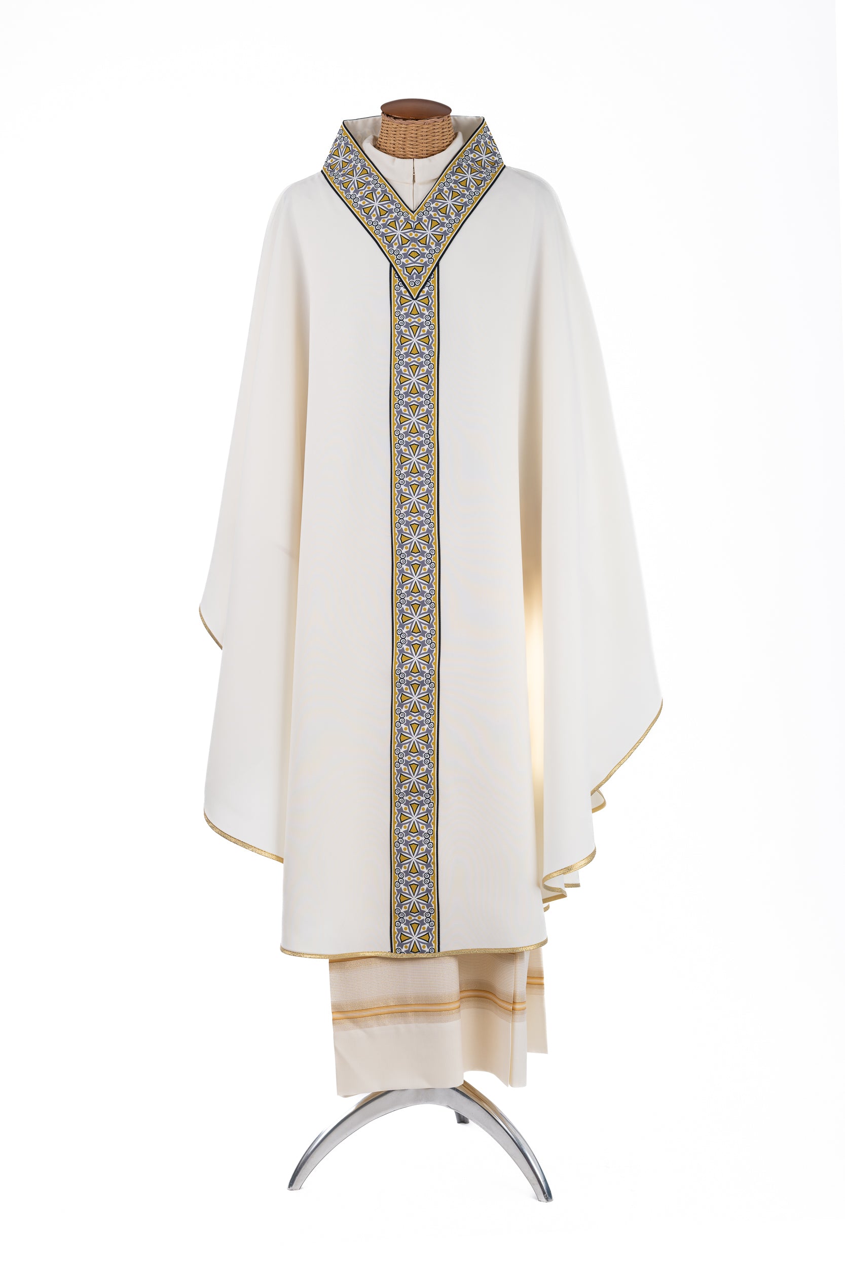 Casula Poliestere con Decorazioni su Collo e Fascia