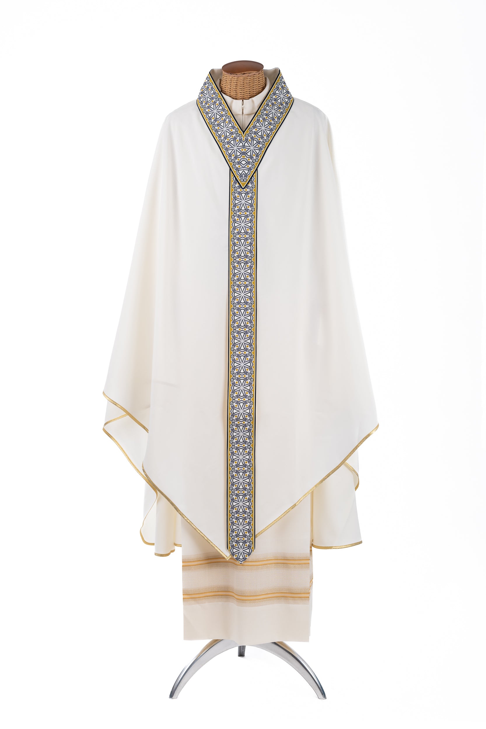 Casula Poliestere con Decorazioni su Collo e Fascia